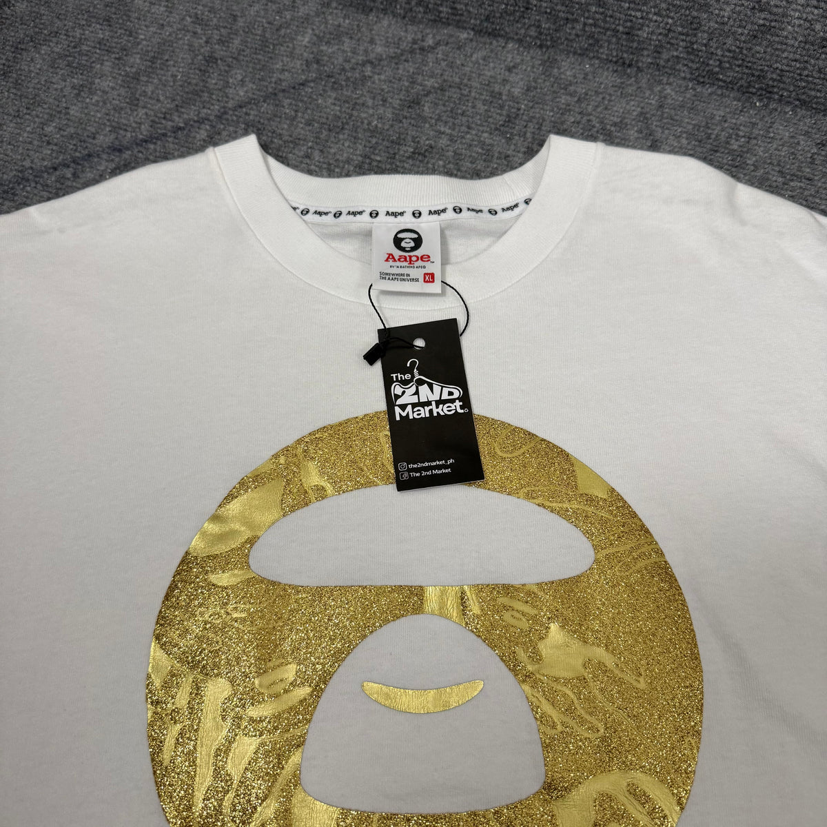 AAPE UNIVERSE GOLD MOONFACE