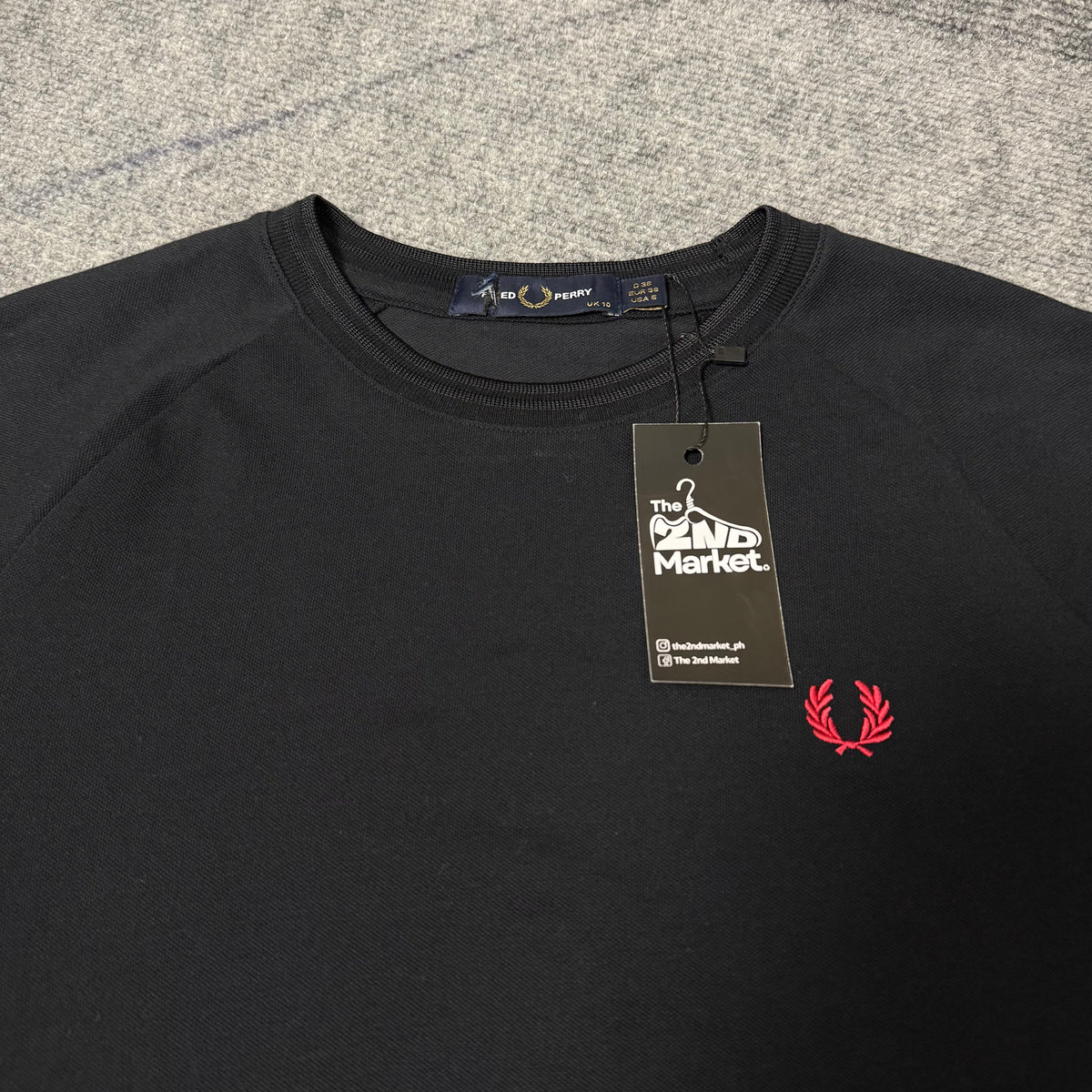 FRED PERRY TEE
