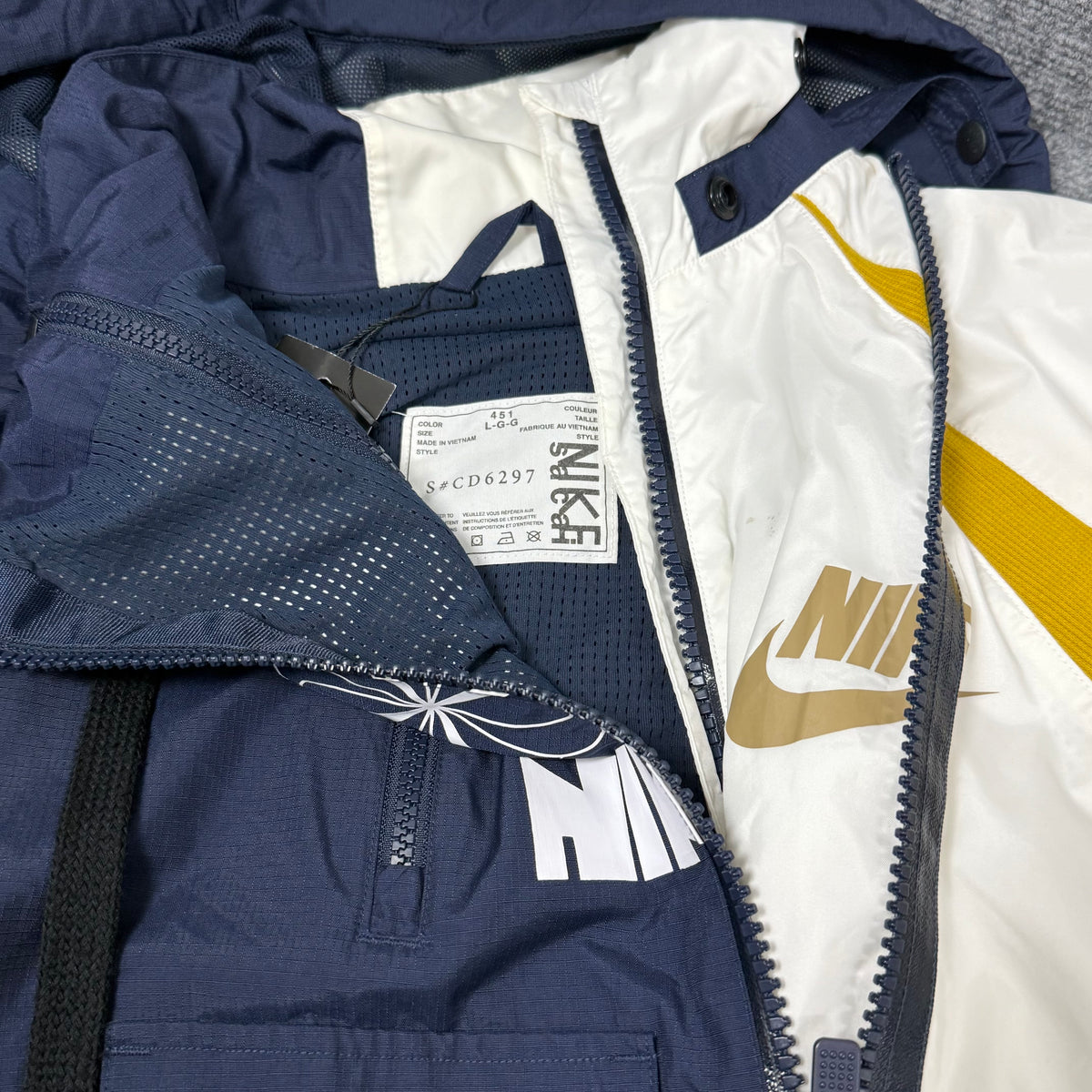 NIKE X SACAI DOUBLE-ZIP