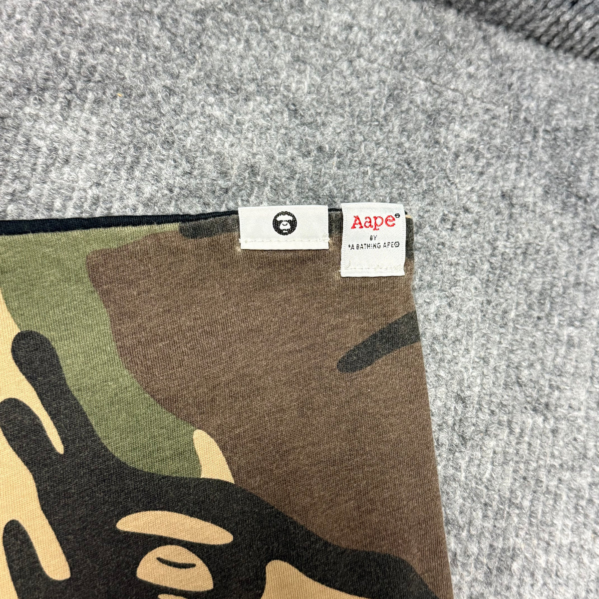 AAPE REVERSIBLE TEE