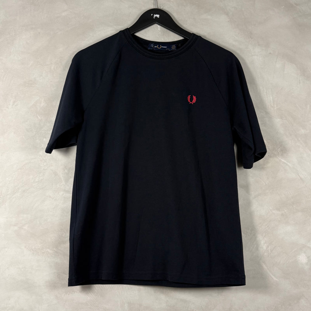 FRED PERRY TEE