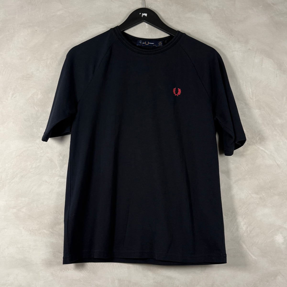FRED PERRY TEE