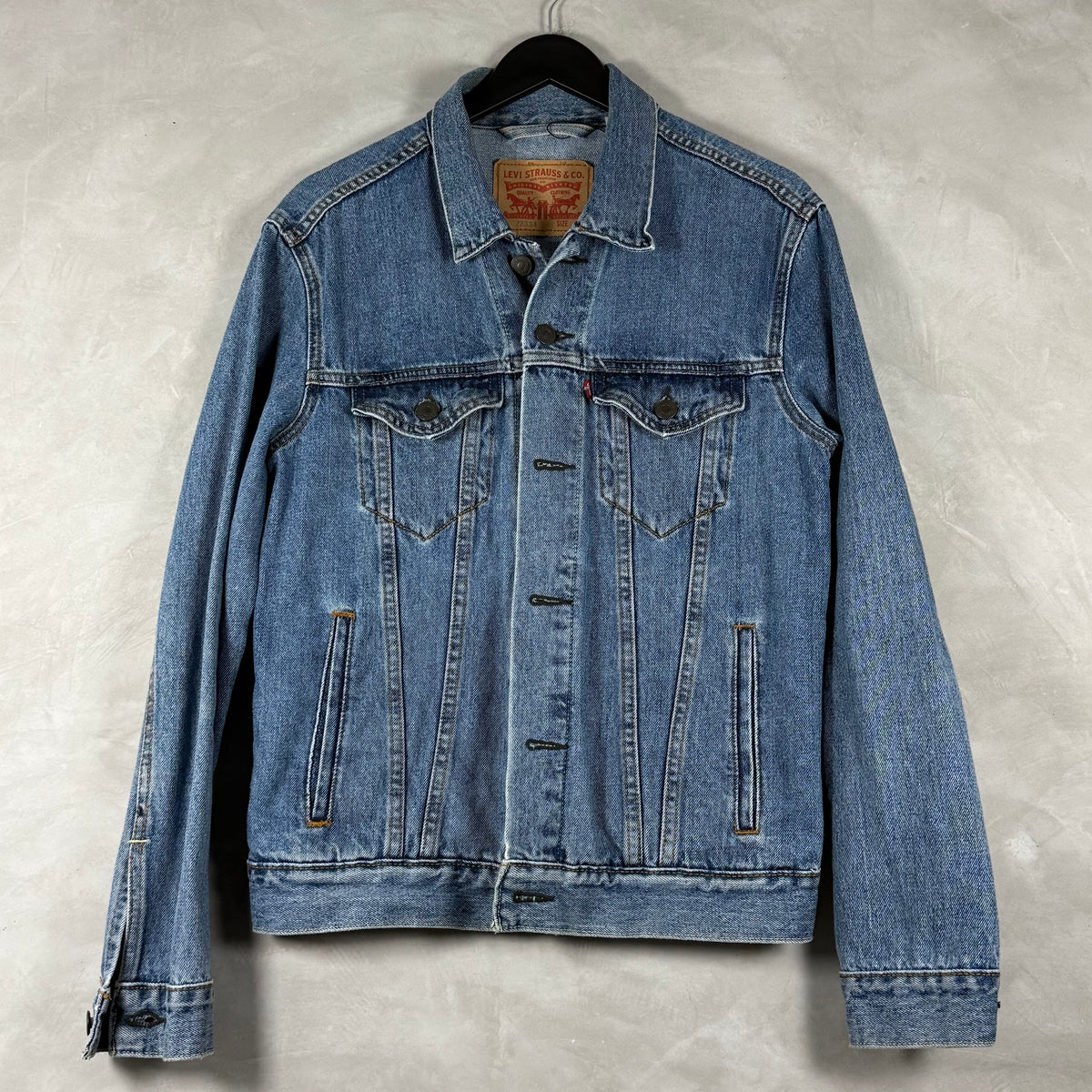 LEVI'S DENIM JACKET
