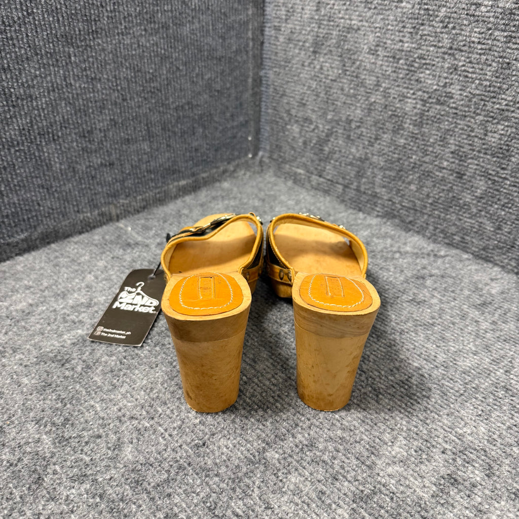 CELINE VINTAGE SANDALS