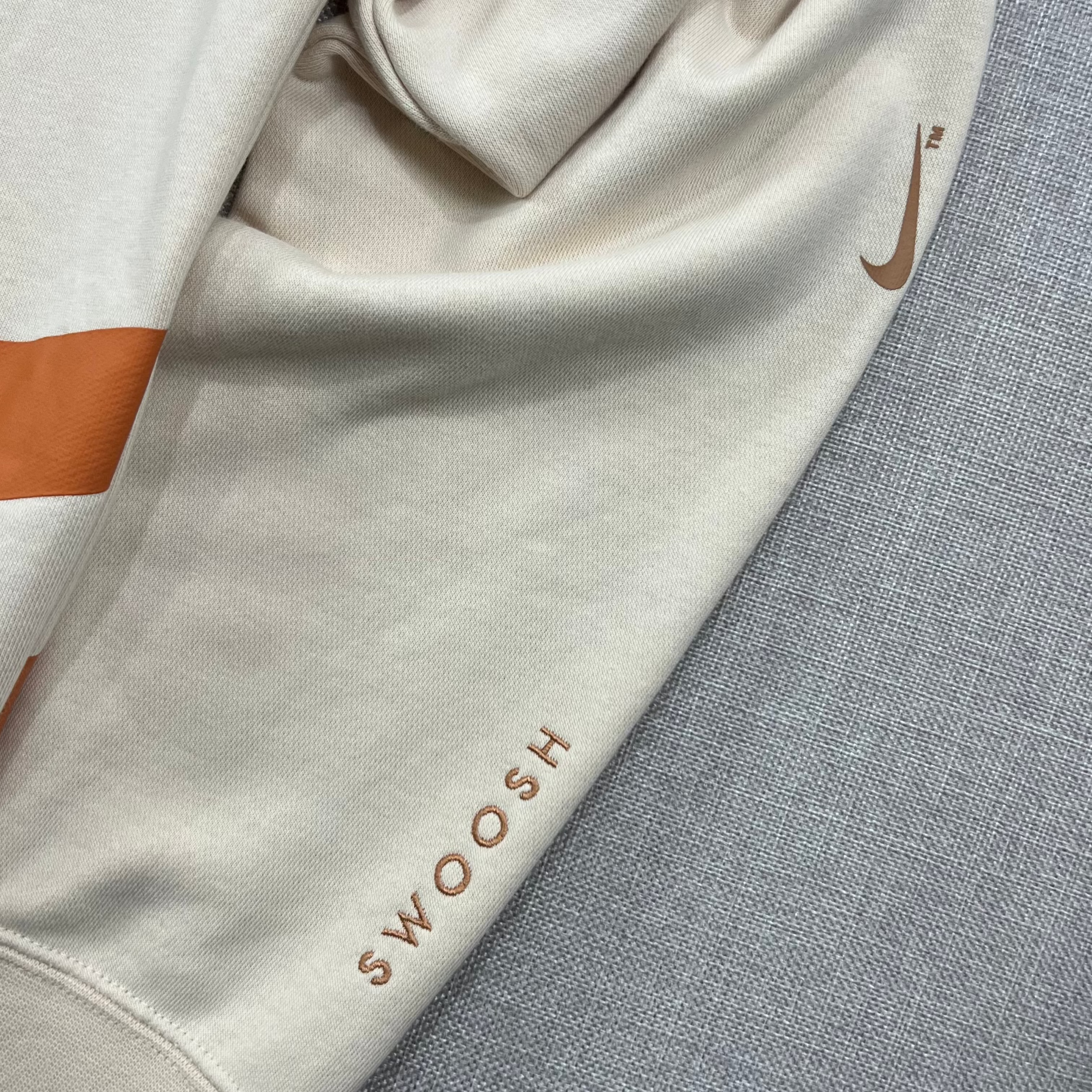 NIKE SPORTSWEAR FRENCH TERRY CREWNECK SWEATSHIRT