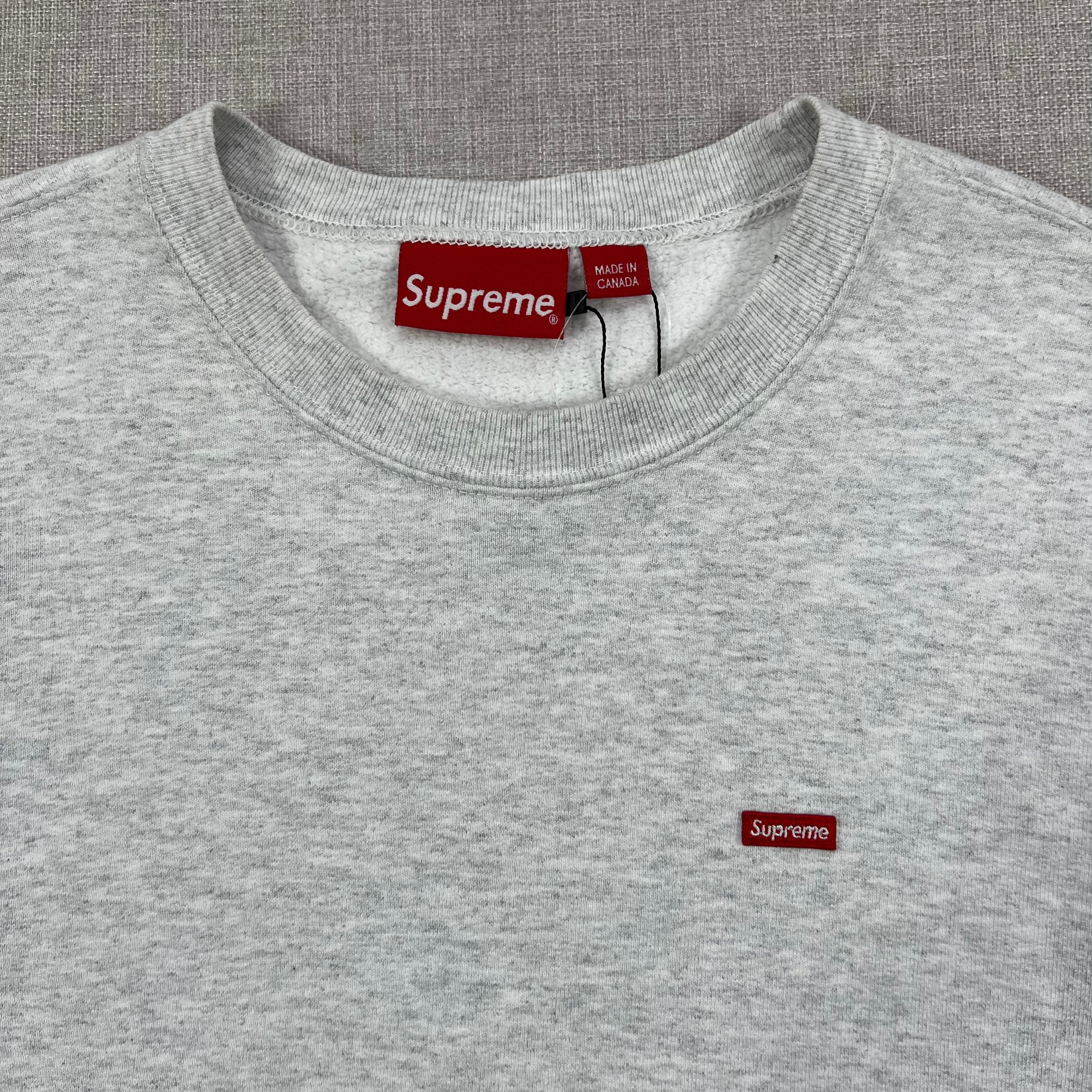 SUPREME SMALL BOX LOGO CREWNECK SWEATSHIRT
