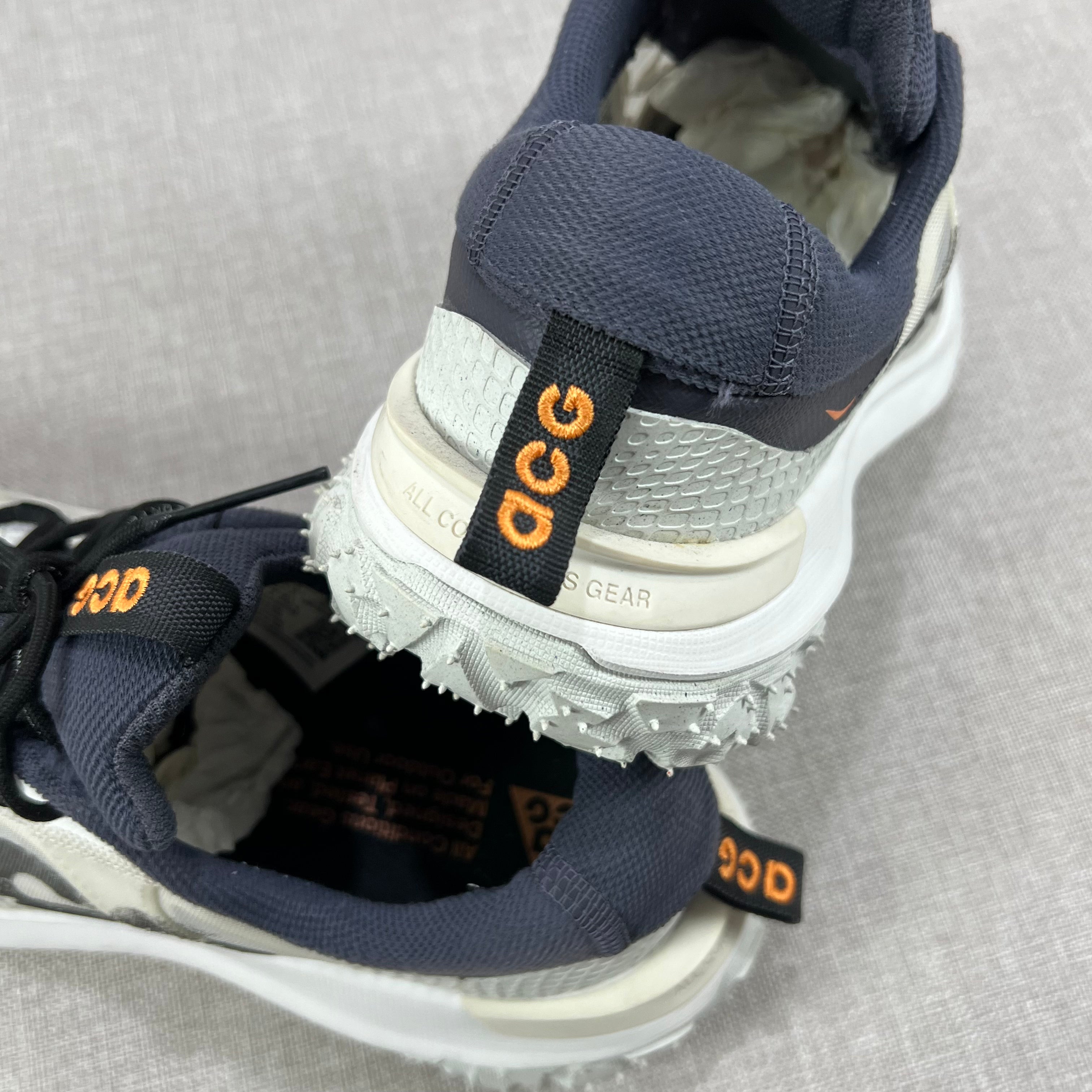 NIKE ACG MOUNTAIN FLY 2 LOW