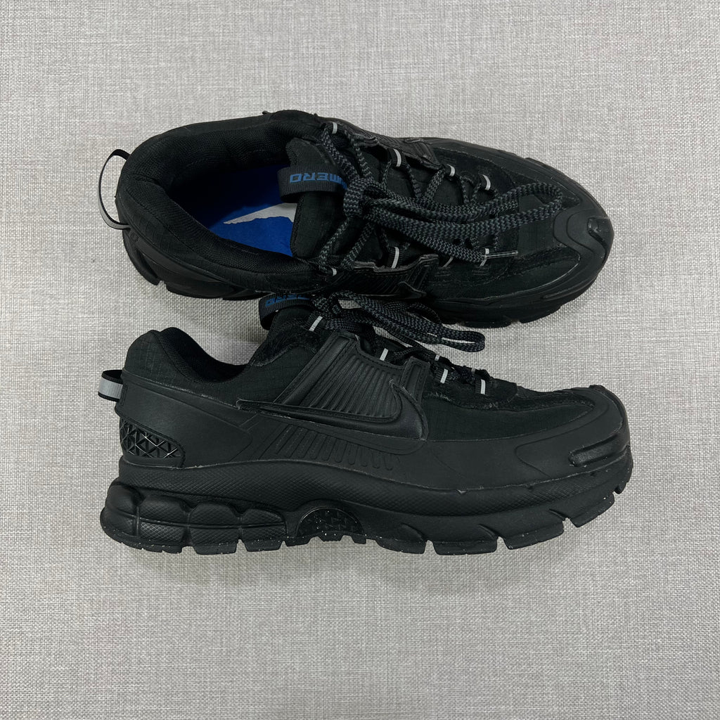 NIKE ZOOM VOMERO TRIPLE BLACK