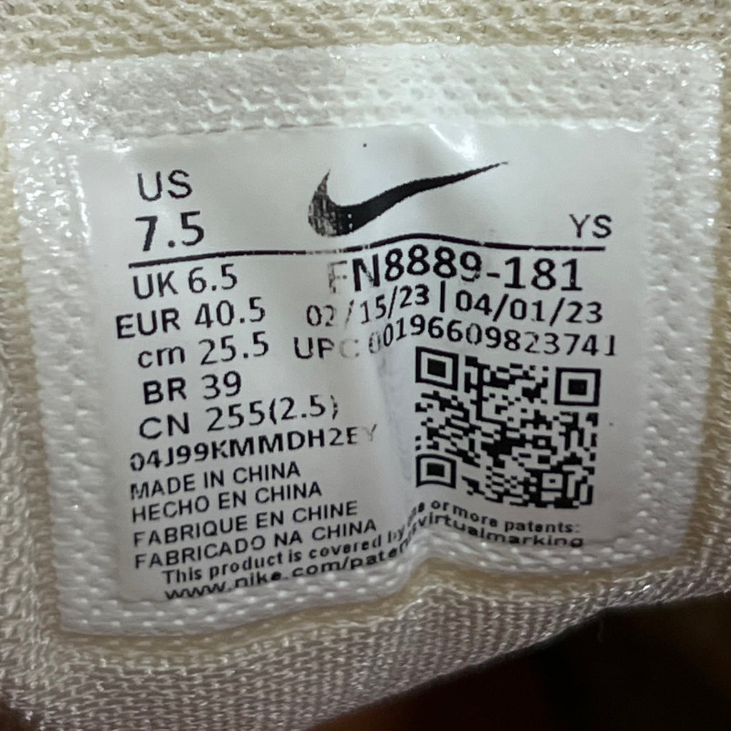 NIKE ZOOM VOMERO 5 "HAVE A NIKE DAY"