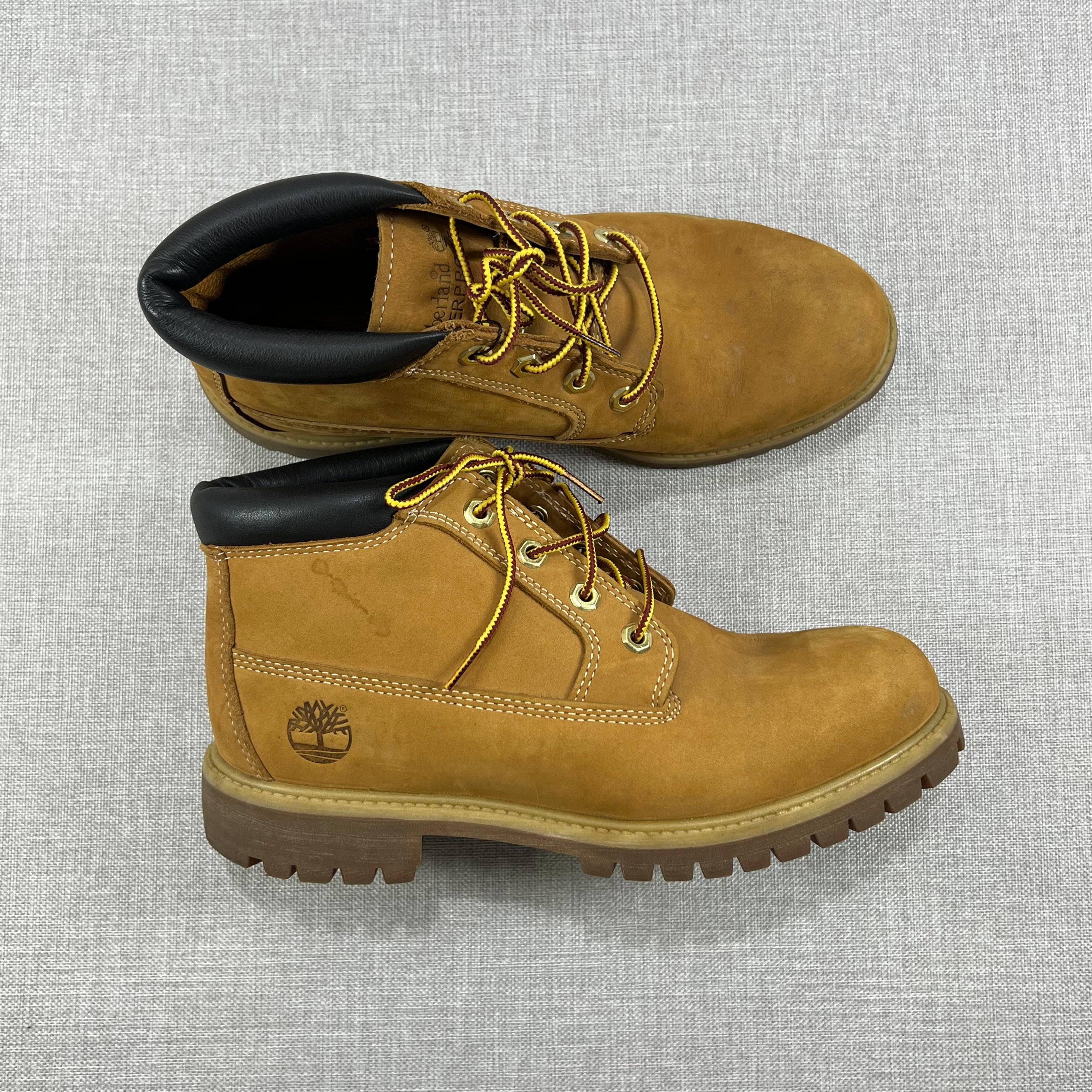 TIMBERLAND NELLIE CHUKKA BOOTS