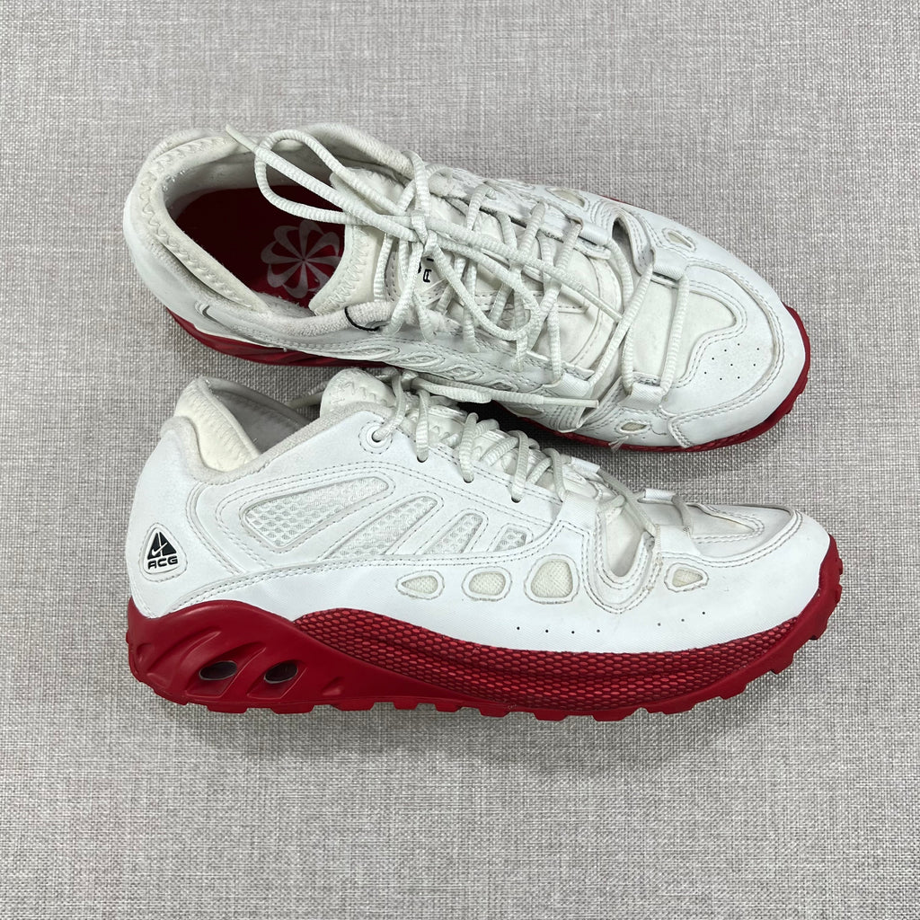 NIKE ACG AIR EXPLORAID "UMIVERSITY RED"