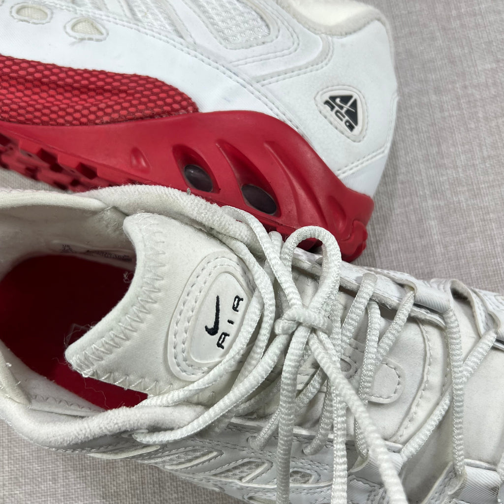 NIKE ACG AIR EXPLORAID "UMIVERSITY RED"