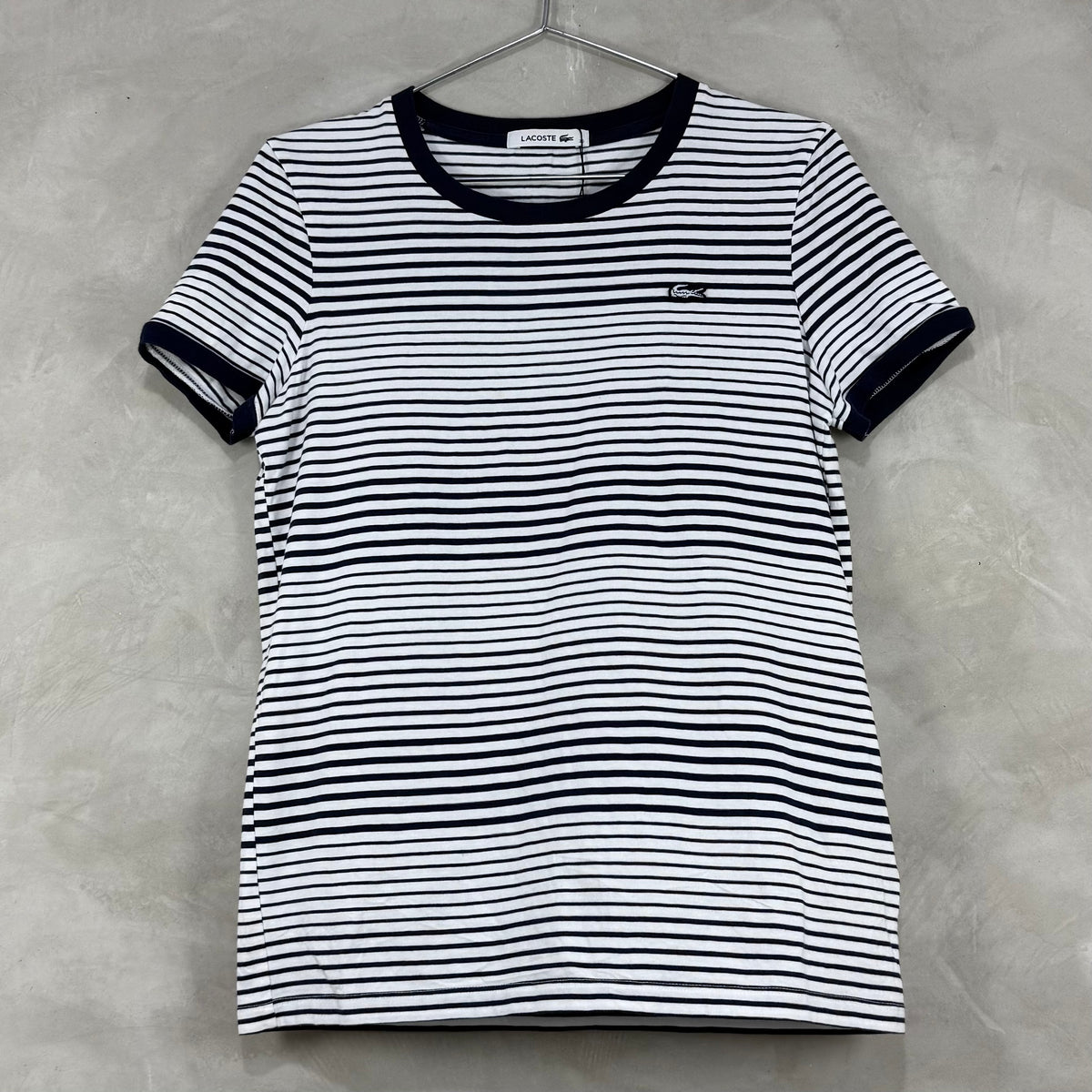 LACOSTE STRIPE TEE