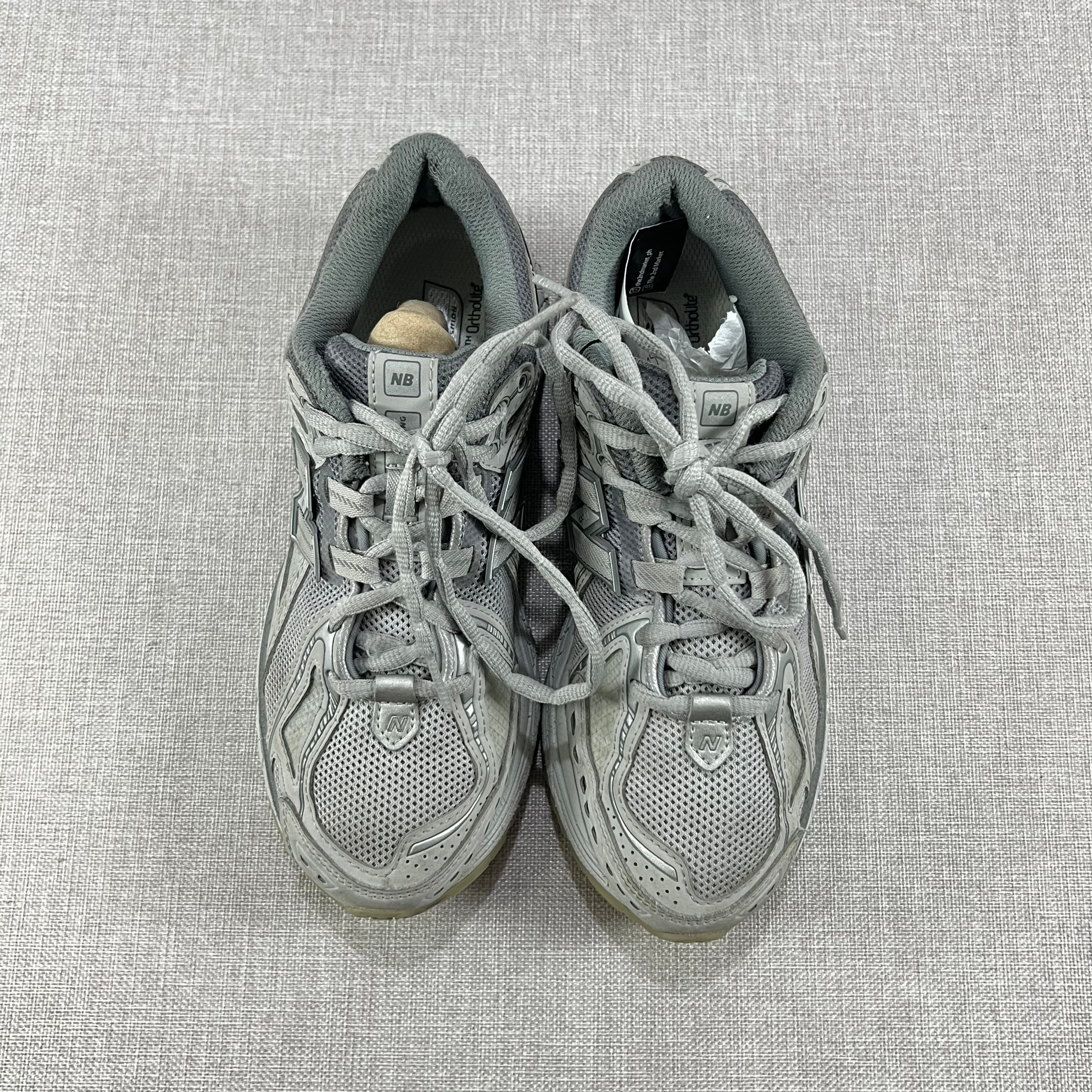 NEW BALANCE 1906R "MOON ROCK"
