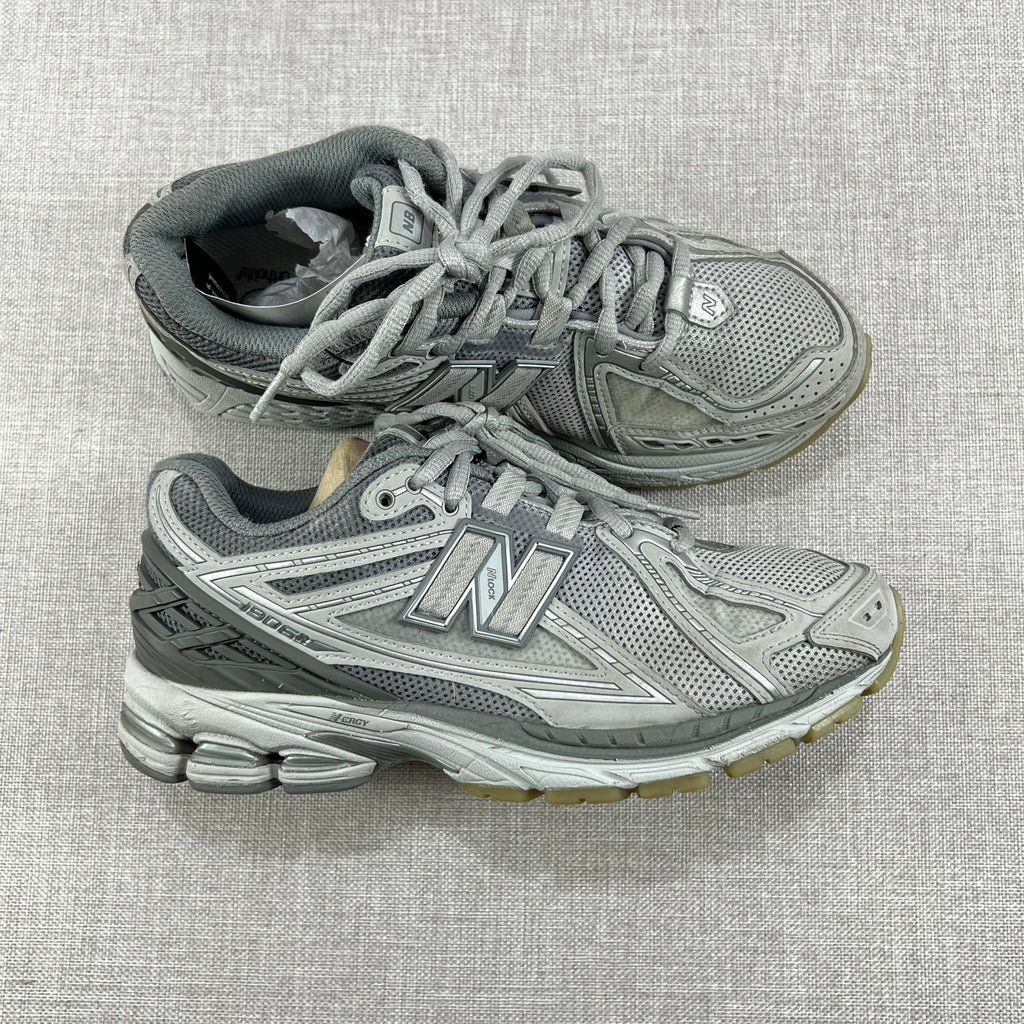 NEW BALANCE 1906R "MOON ROCK"