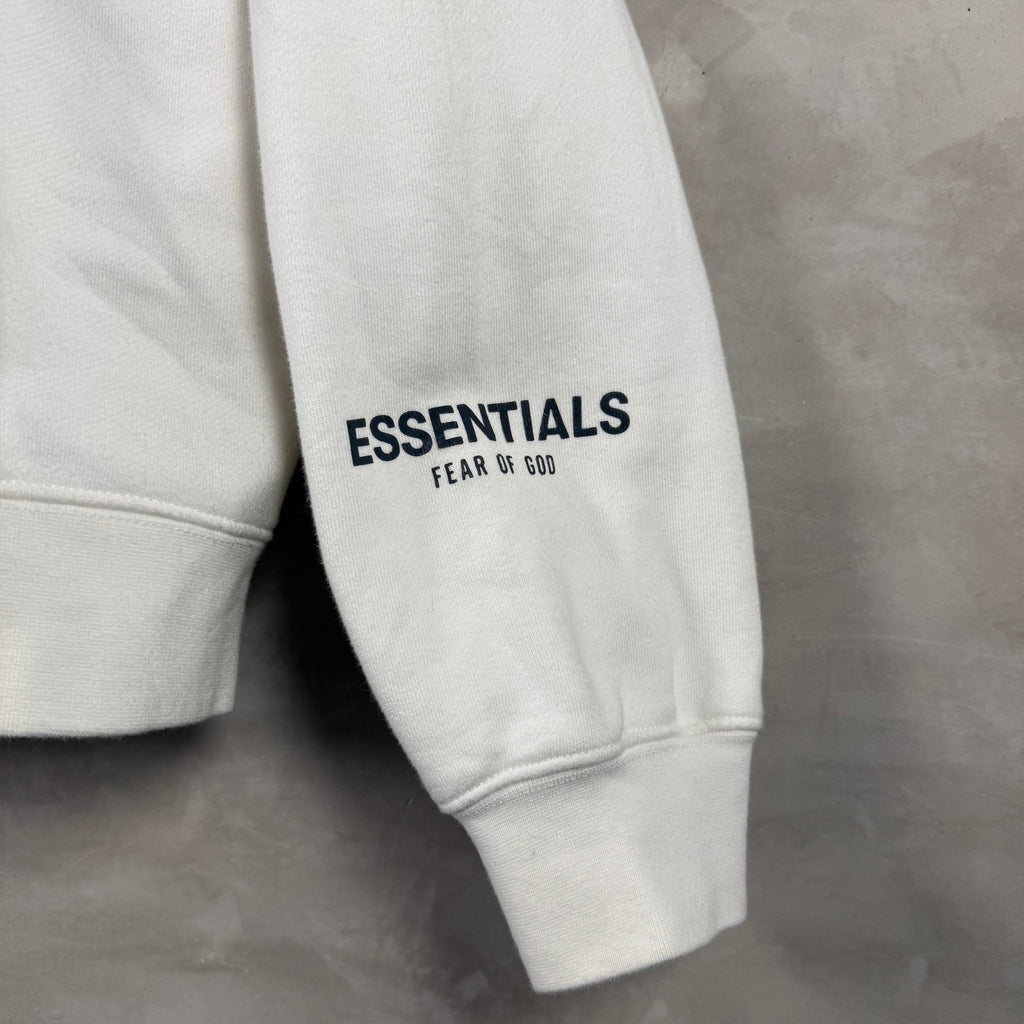 ESSENTIALS FEAR OF GOD