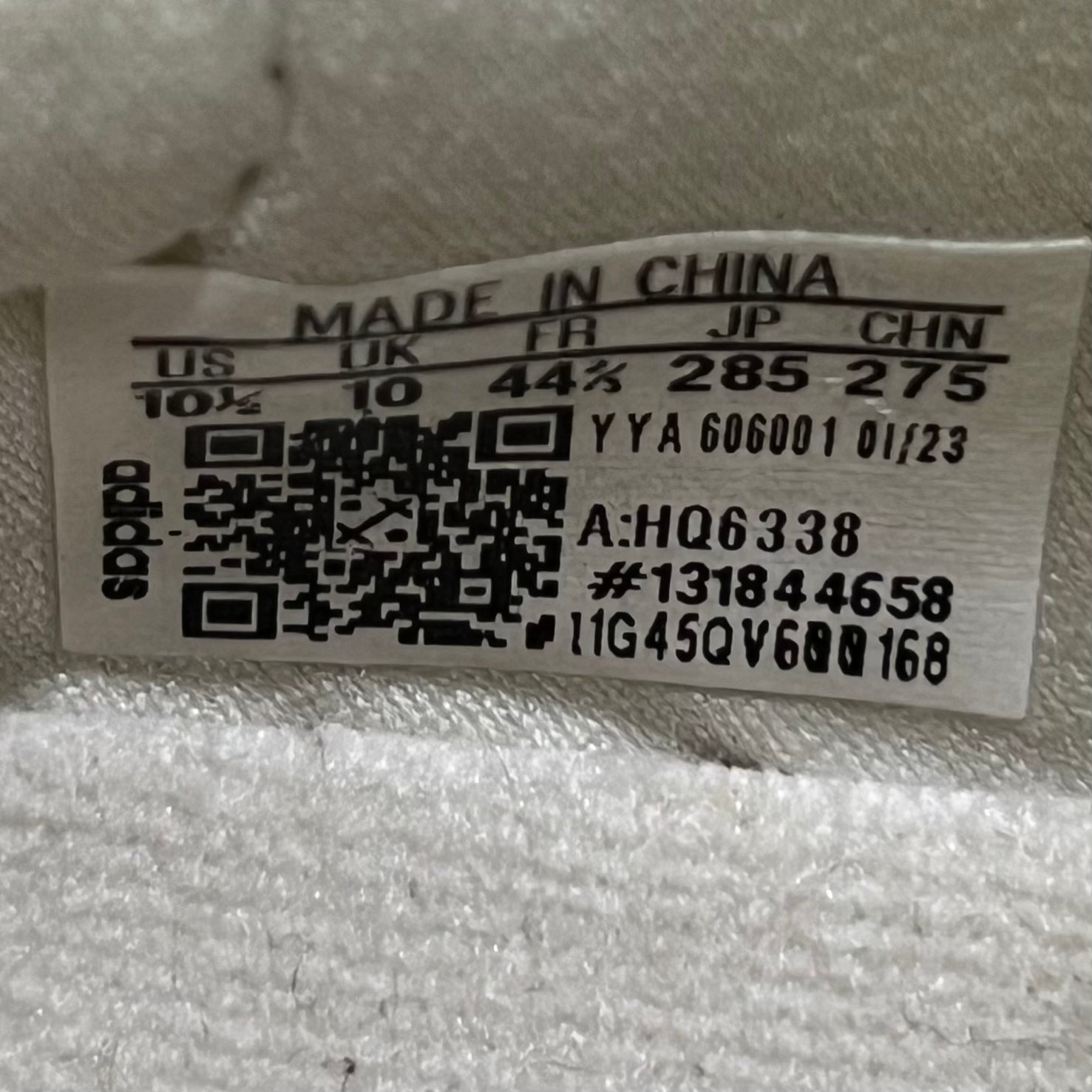 ADIDAS ULTRABOOST "NON-DYED"
