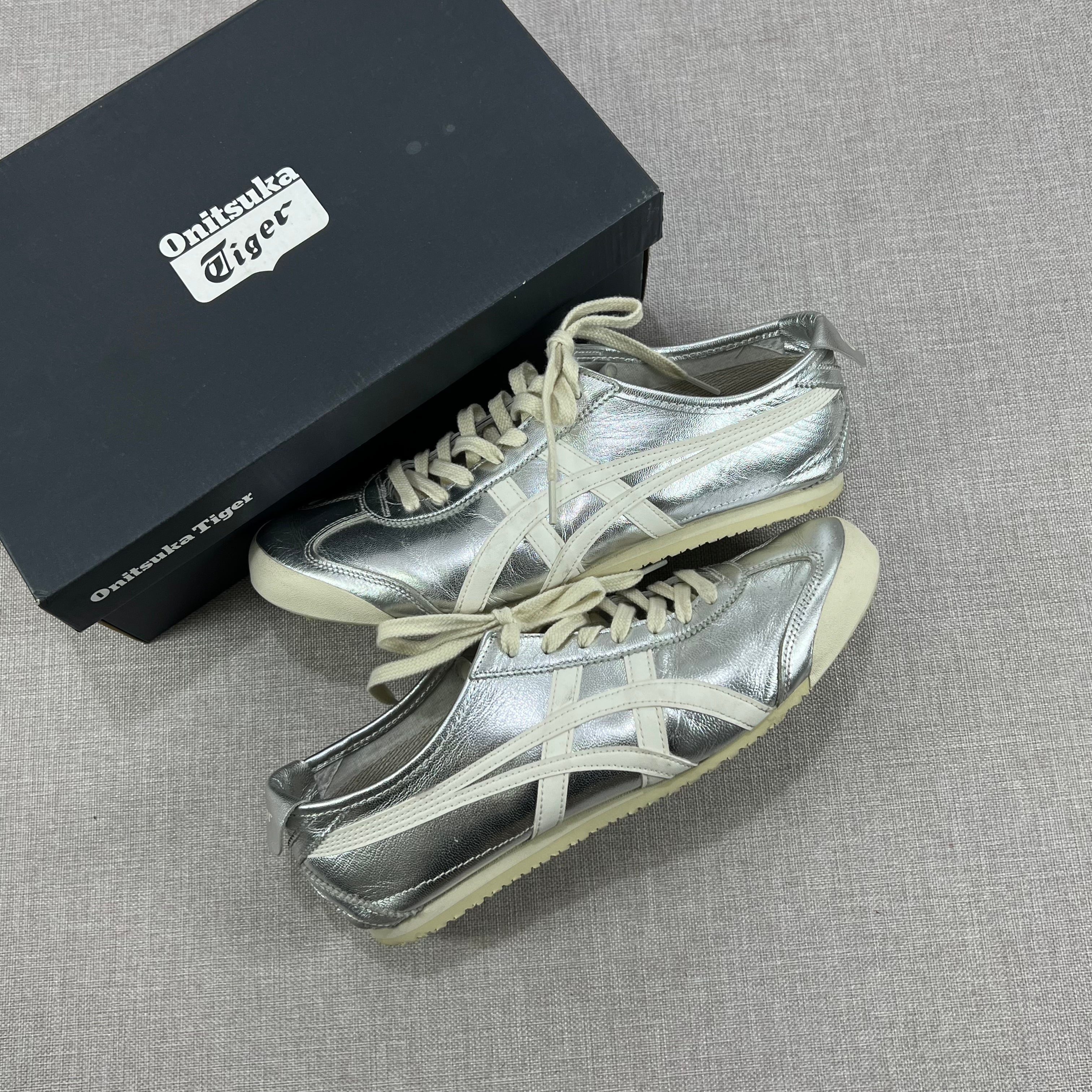 ONITSUKA TIGER MEXICO 66 "SILVER/OFF-WHITE)