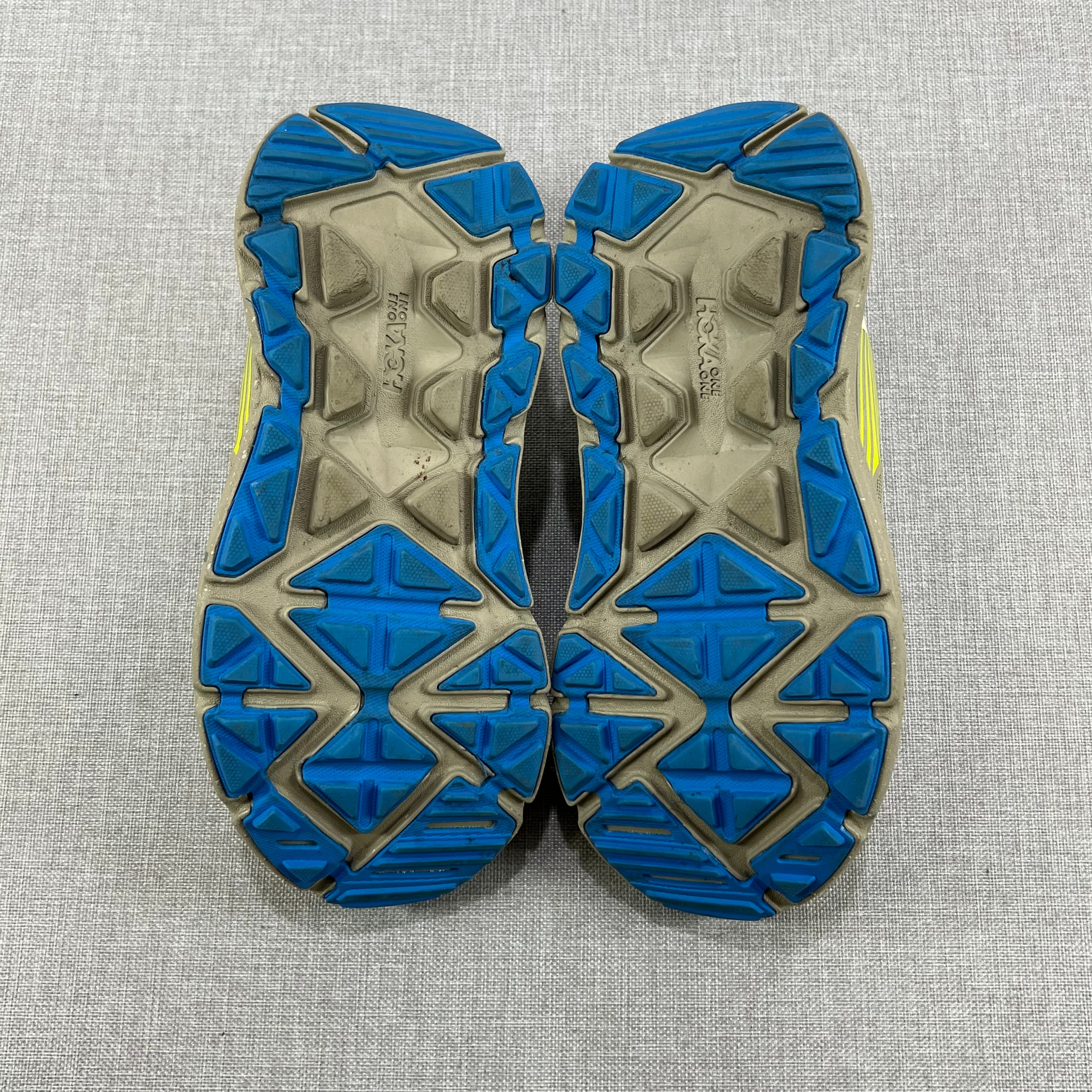 HOKA ONE ONE STINSON ATR 6