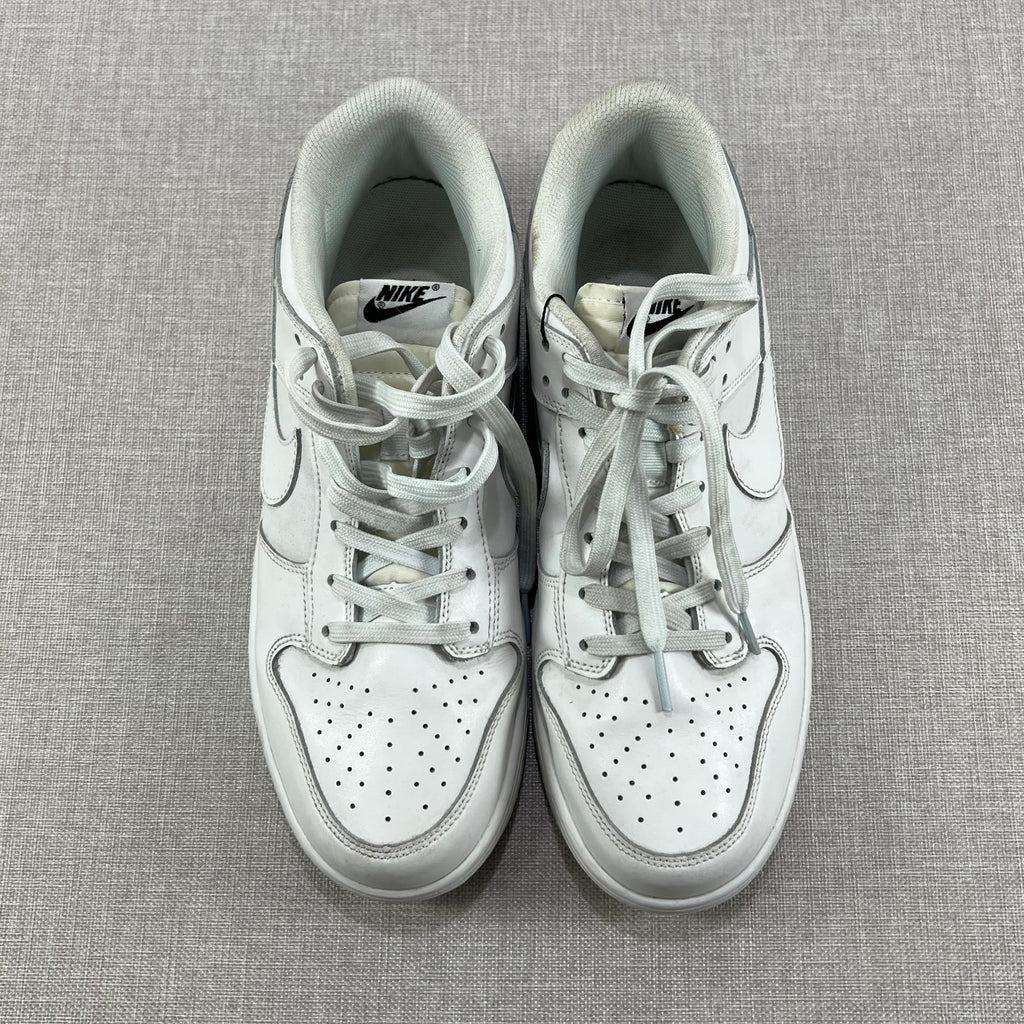 NIKE DUNK LOW "TRIPPLE WHITE"