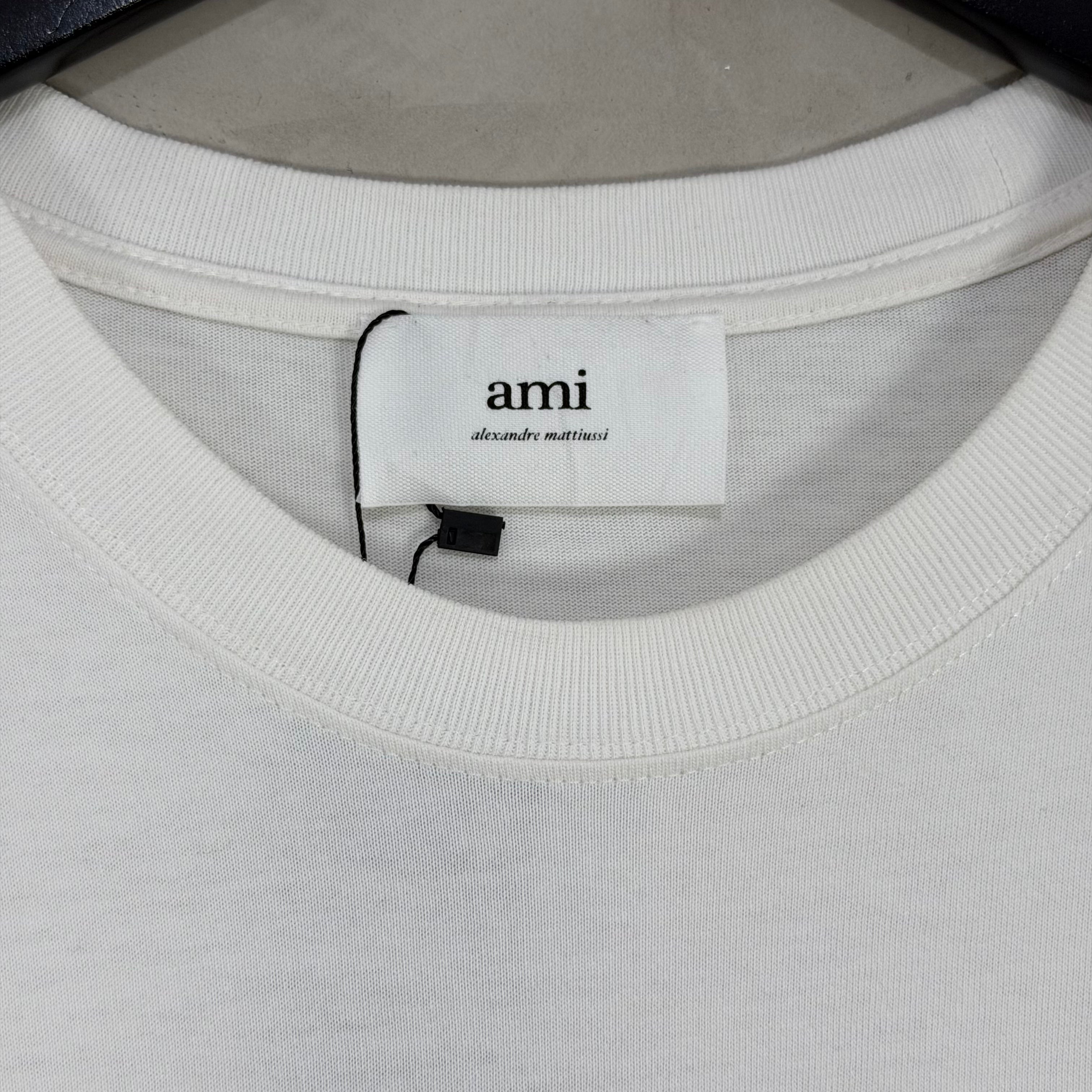 AMI PARIS