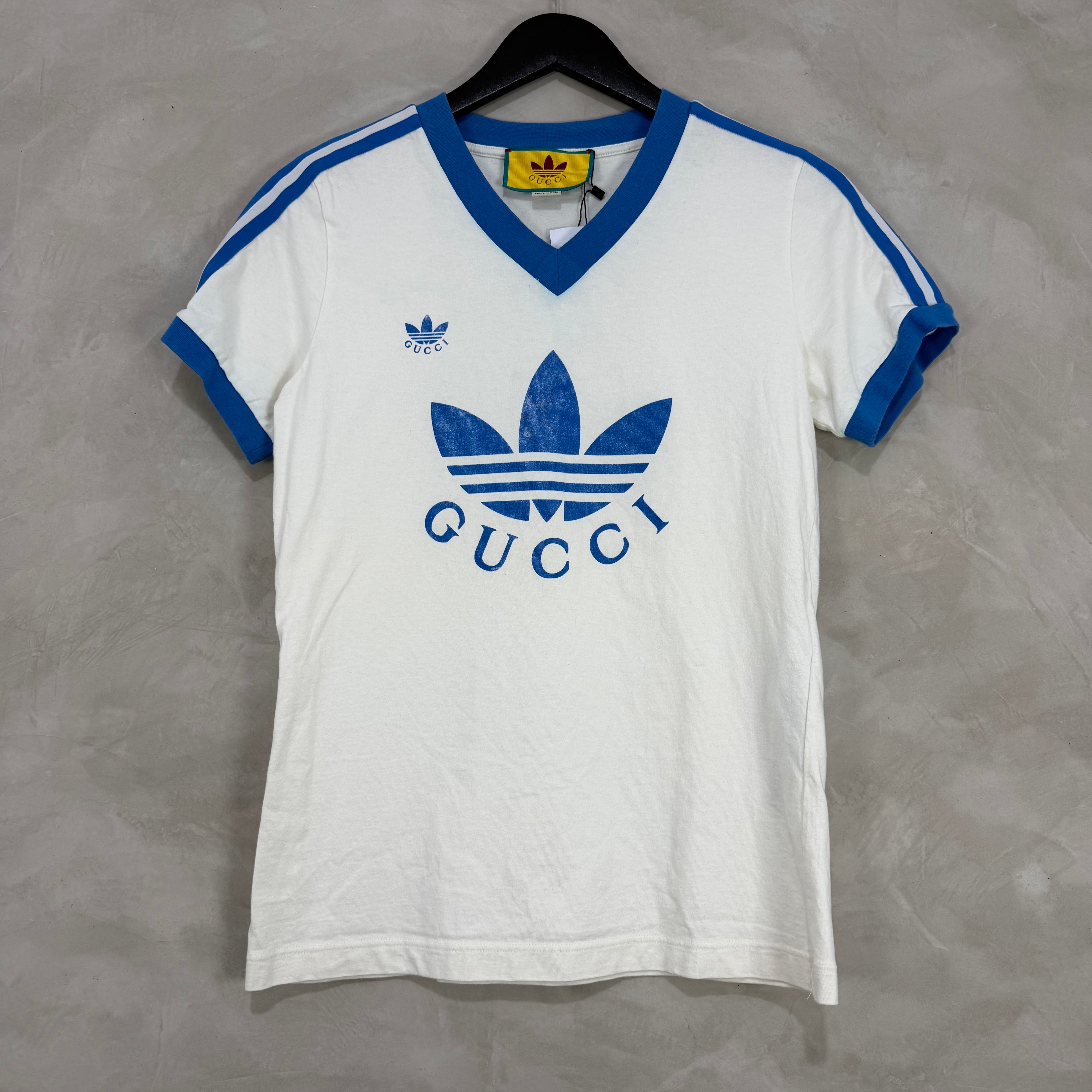 GUCCI X ADIDAS V-NECK TEE