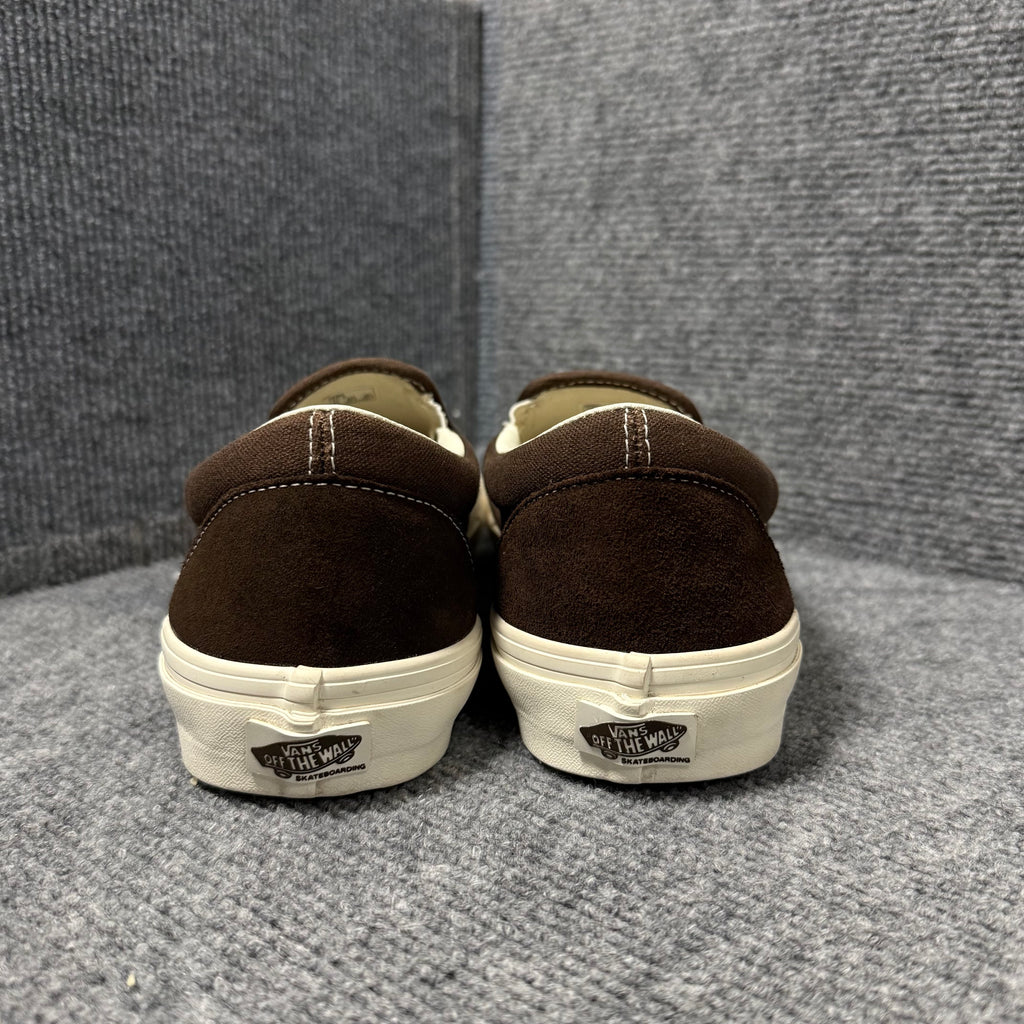 VANS SLIP ON CHOCOLATE BROWN