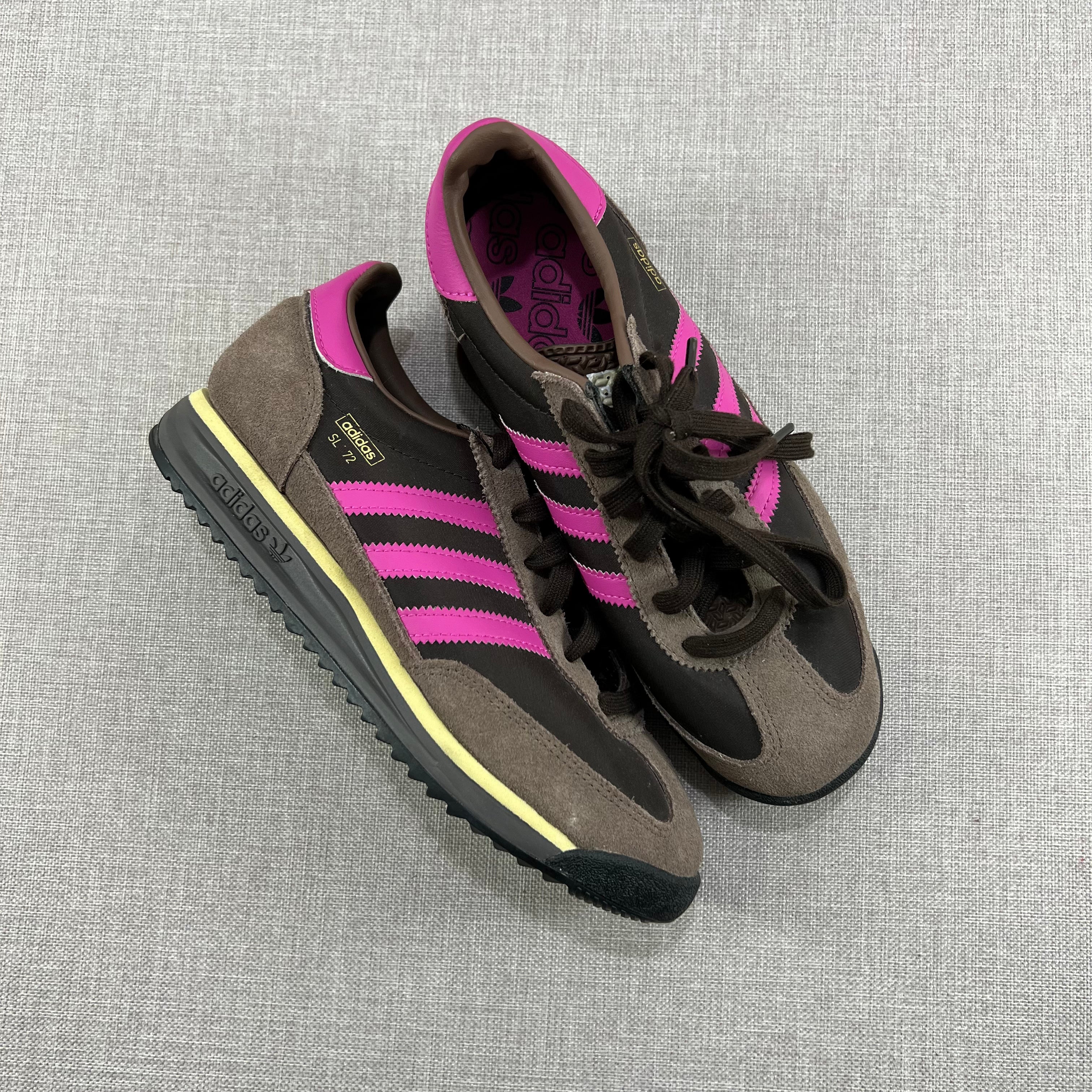 ADIDAS ORIGINALS SL 72 RS "DARK BROWN LUCID FUCHSIA"