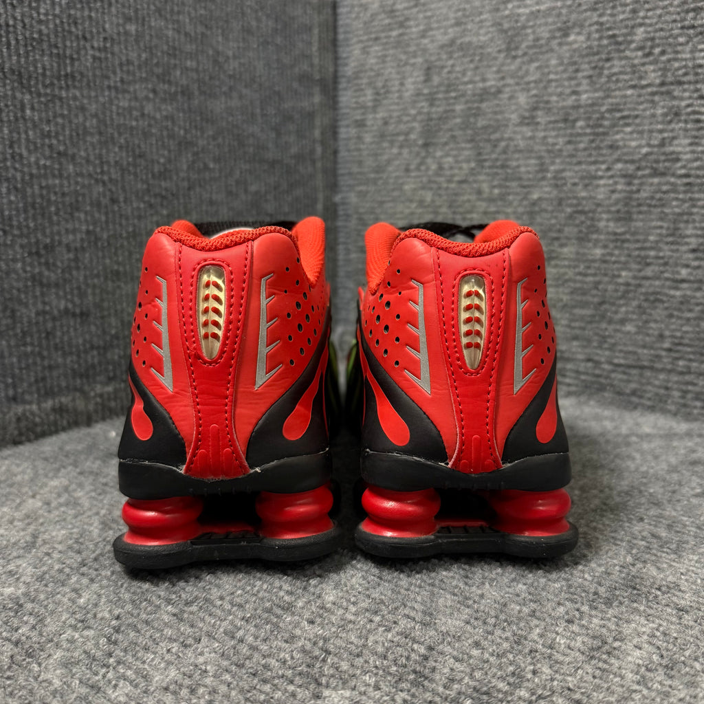 NIKE SHOX R4 X NEYMARR JR.