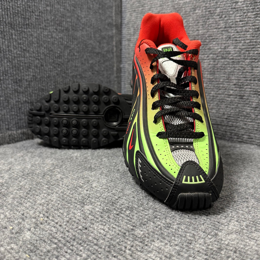 NIKE SHOX R4 X NEYMARR JR.