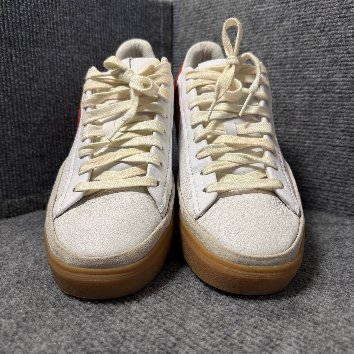 NIKE WHITE DRAGON RED