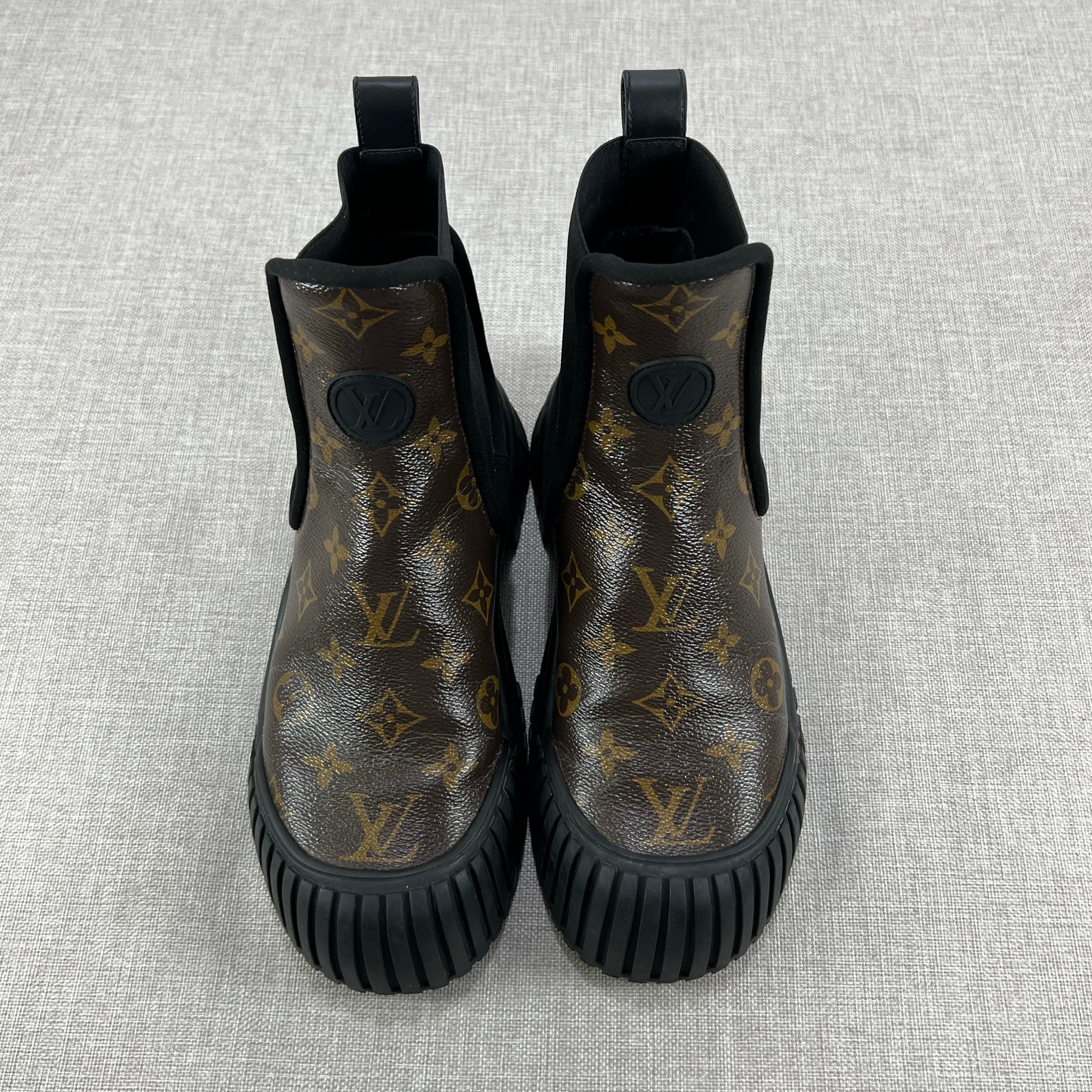 LOUIS VUITTON PATENT MONOGRAM RUBY FLAT ANKLE BOOTS