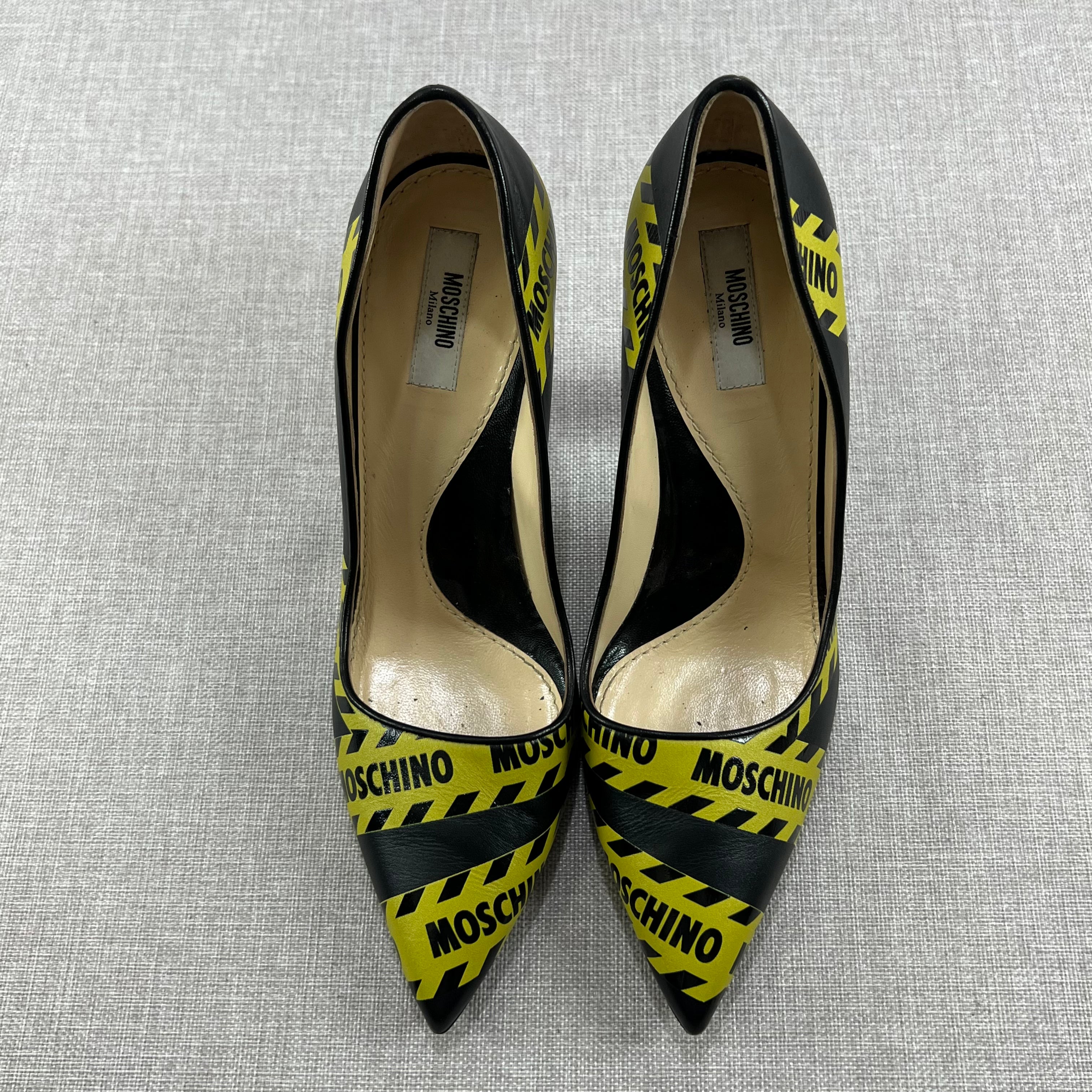 MOSCHINO CAUTION PRINTED LEATHER PUMPS