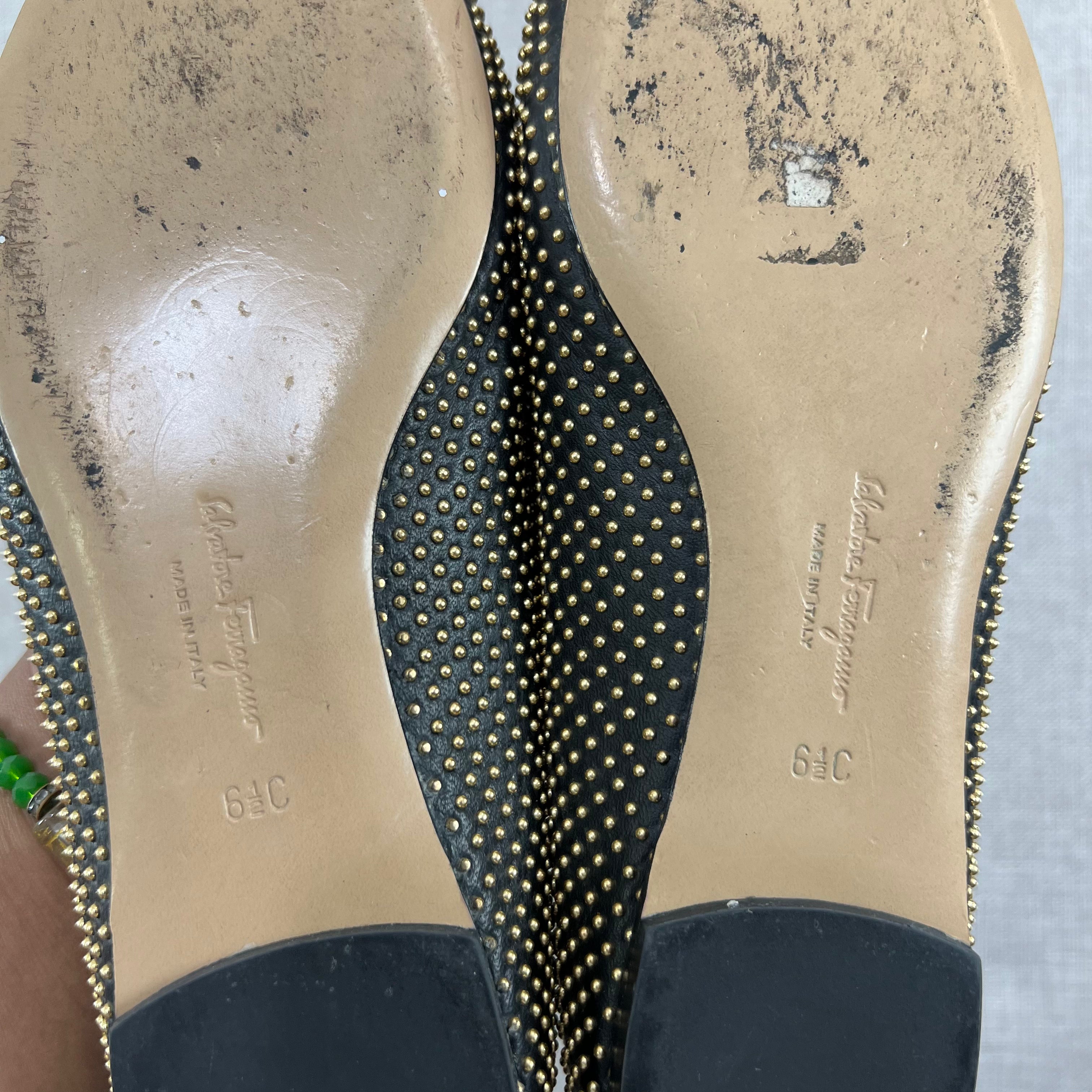 SALVATORE FERRAGAMO VARA SUEDE BALLET FLATS