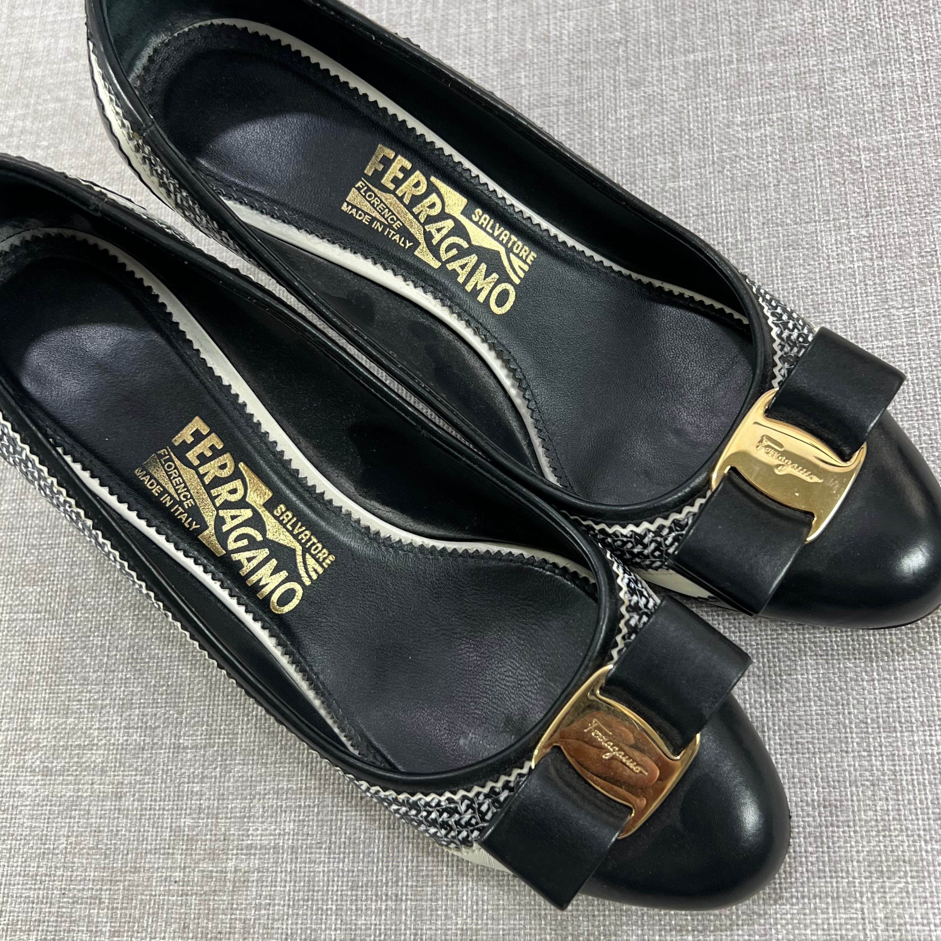 SALVATORE FERRAGAMO ELOISA PUMPS