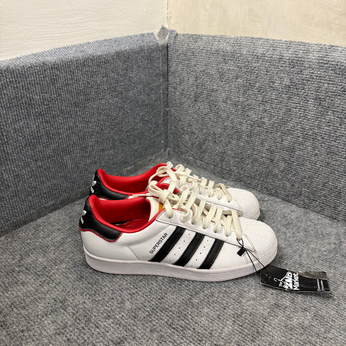 ADIDAS SUPER STAR