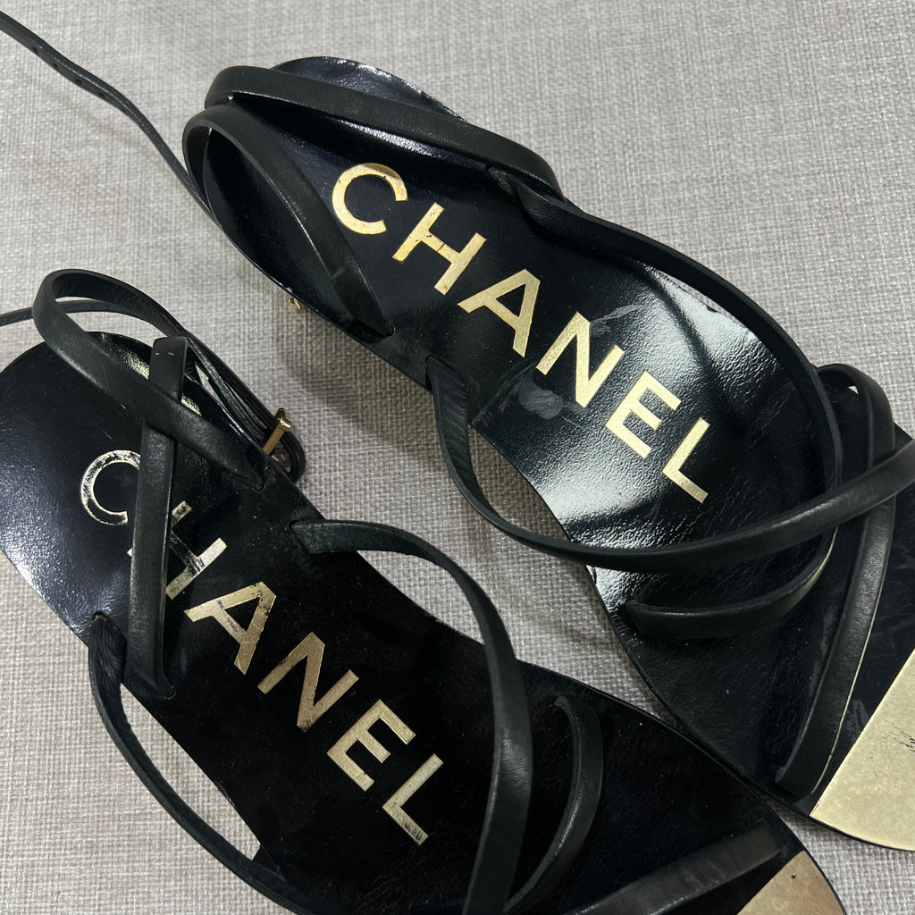 CHANEL BLACK LEATHER ANKLE STRAP SANDALS