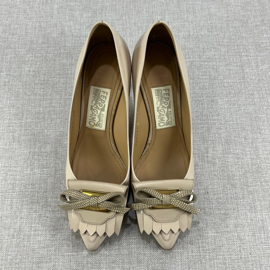 SALVATORE FERRAGAMO BEIGE PATENT
