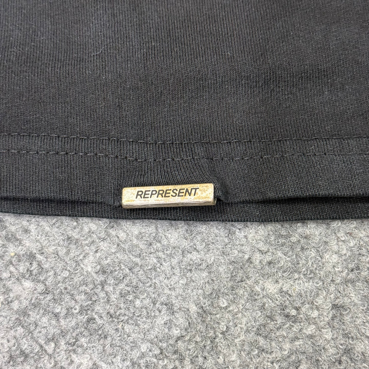 REPRESENT TEE