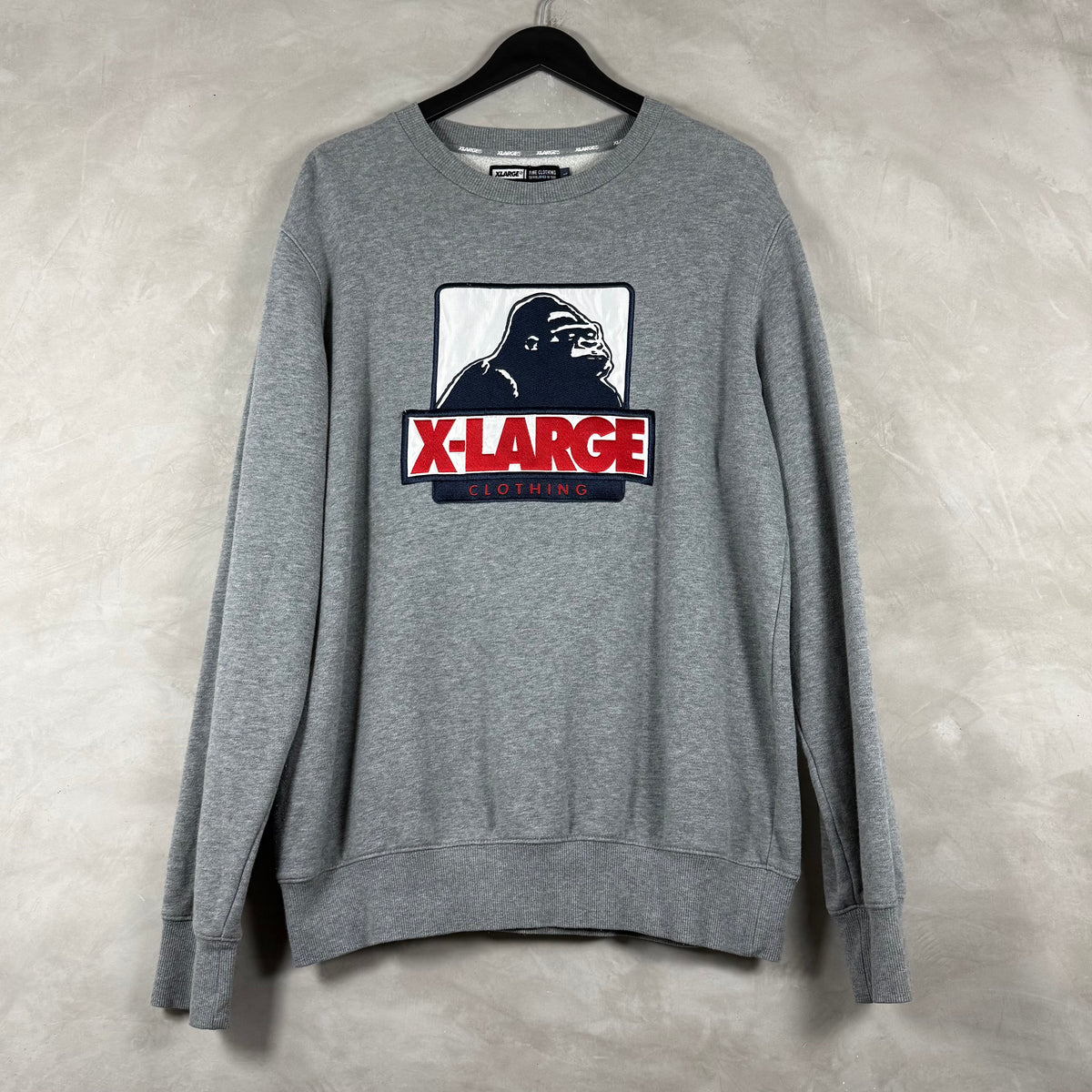 X-LARGE SWEATSHIRT