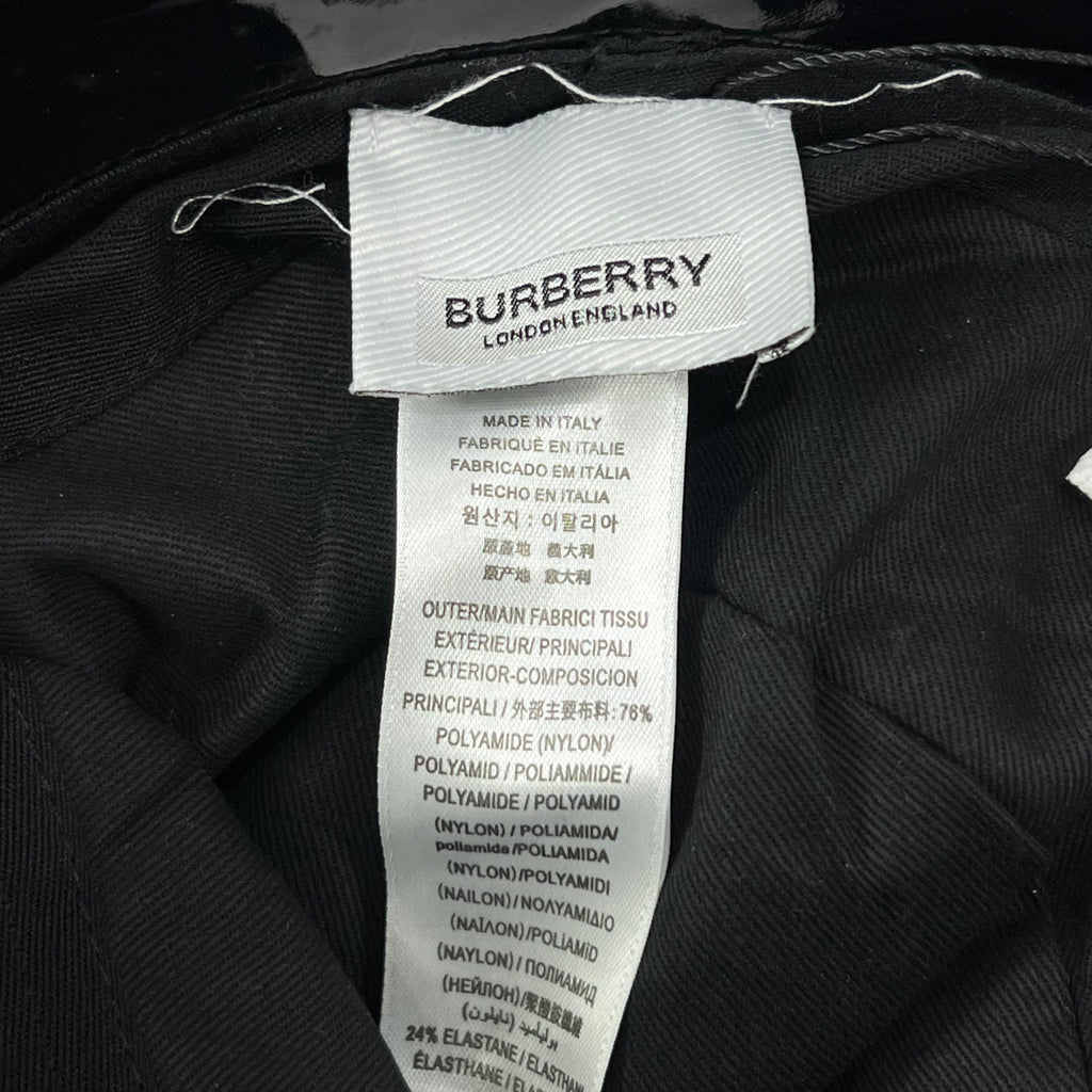 BURBERRY BLACK LEATHER BUCKET HAT "HORSEFERRY"