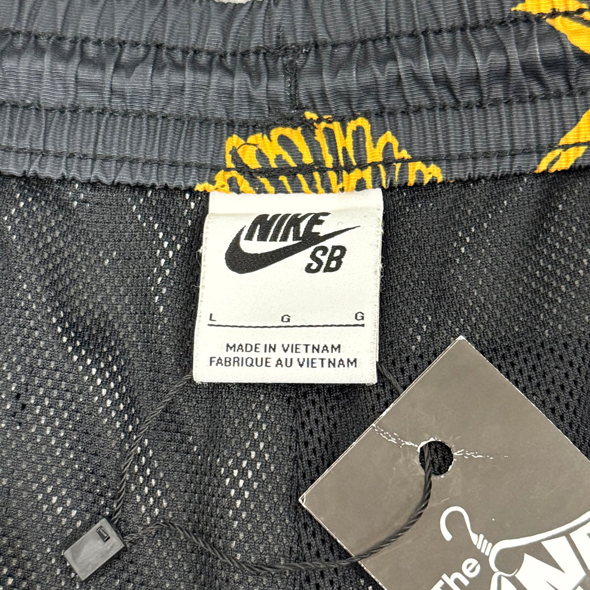 NIKE SB SHORT
