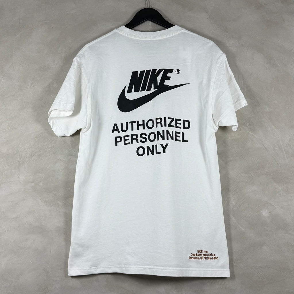 NIKE TEE