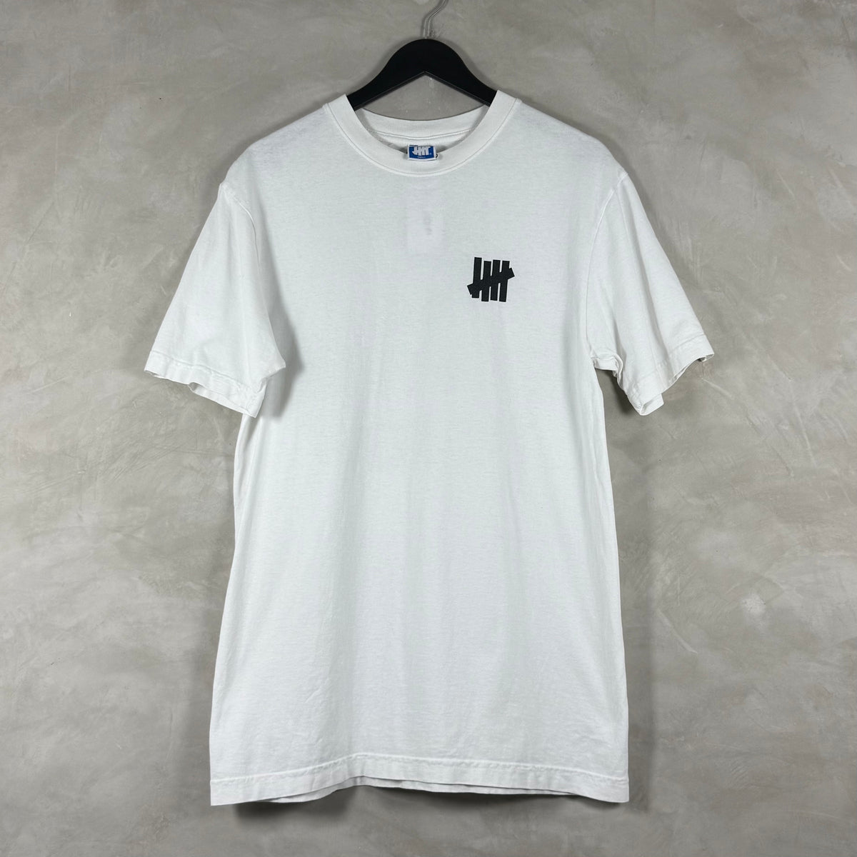 UNDEFEATED TEE
