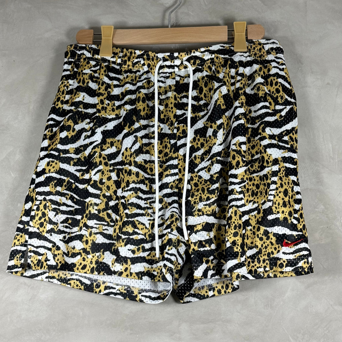 NIKE SUMMER SHORT