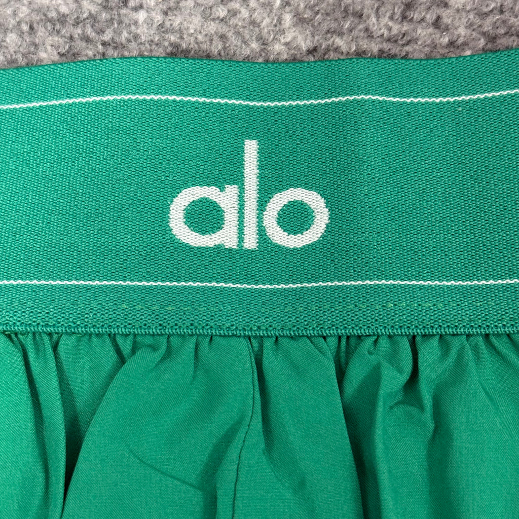 ALO YOGA MATCH POINT SHORT
