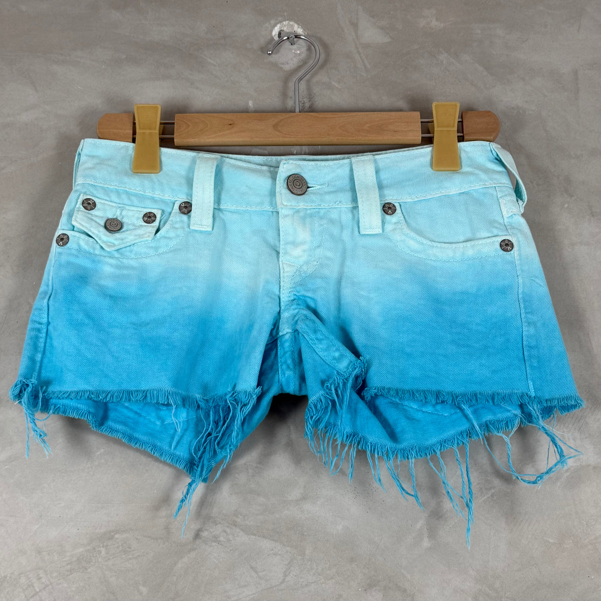 TRUE RELIGION DENIM SHORT