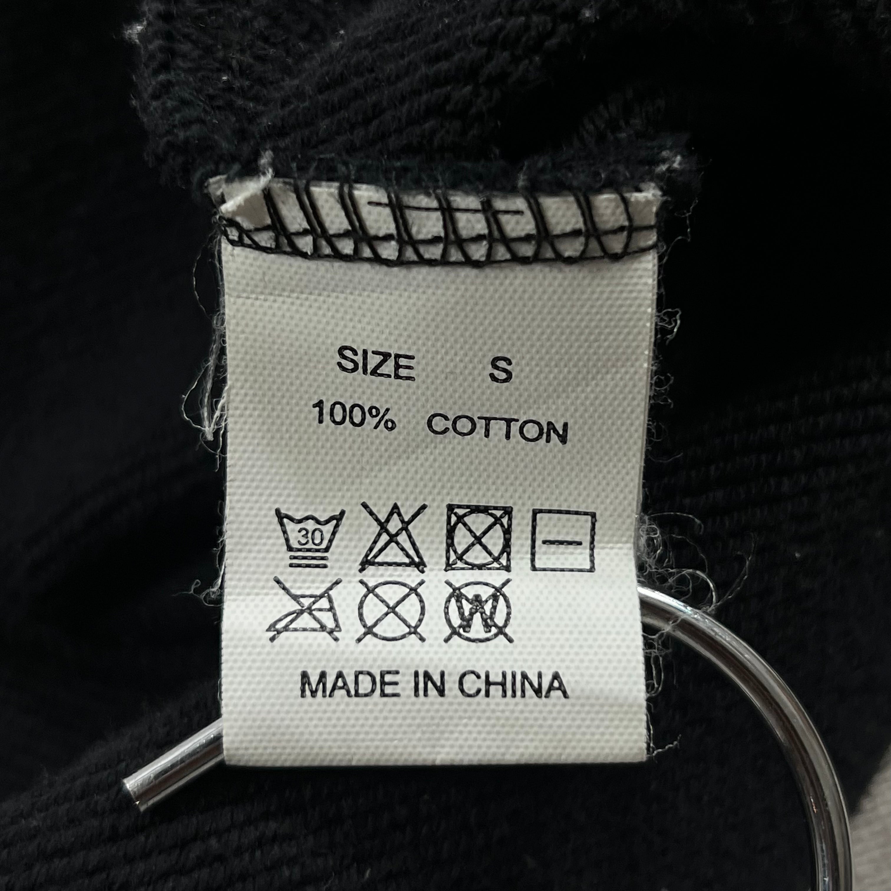 BLACK VLONE X FRAGMENT DESIGN FRIEND (CROPPED) HOODIE