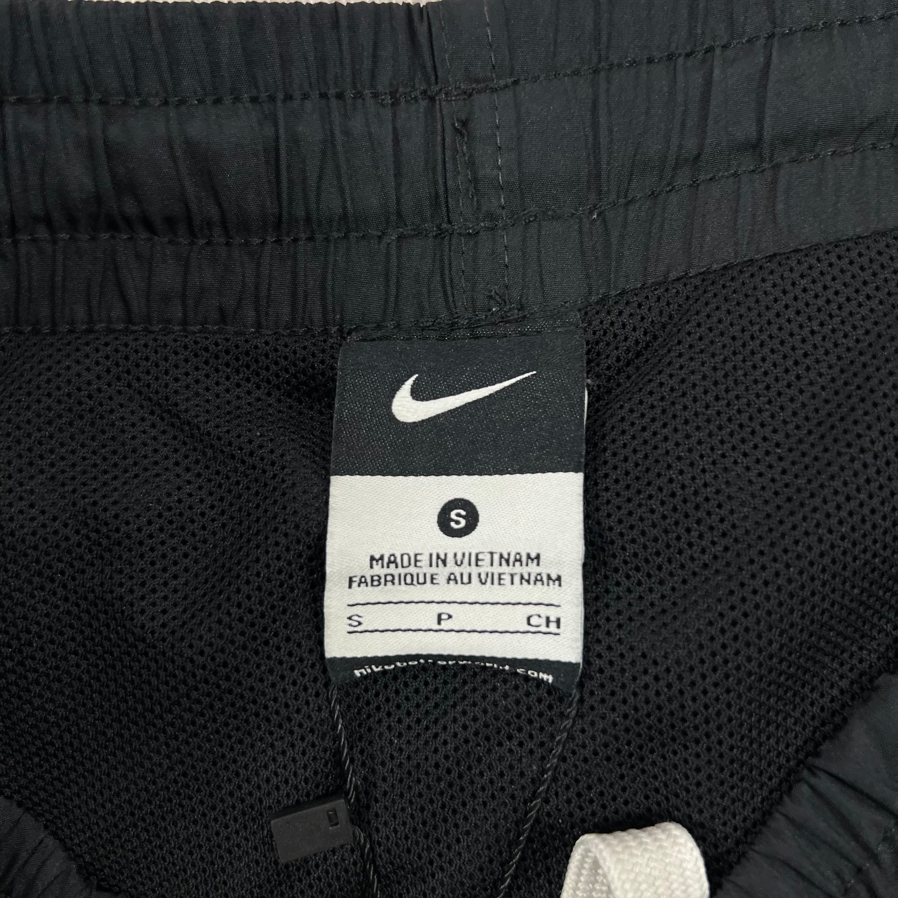 NIKE WOVEN SHORTS