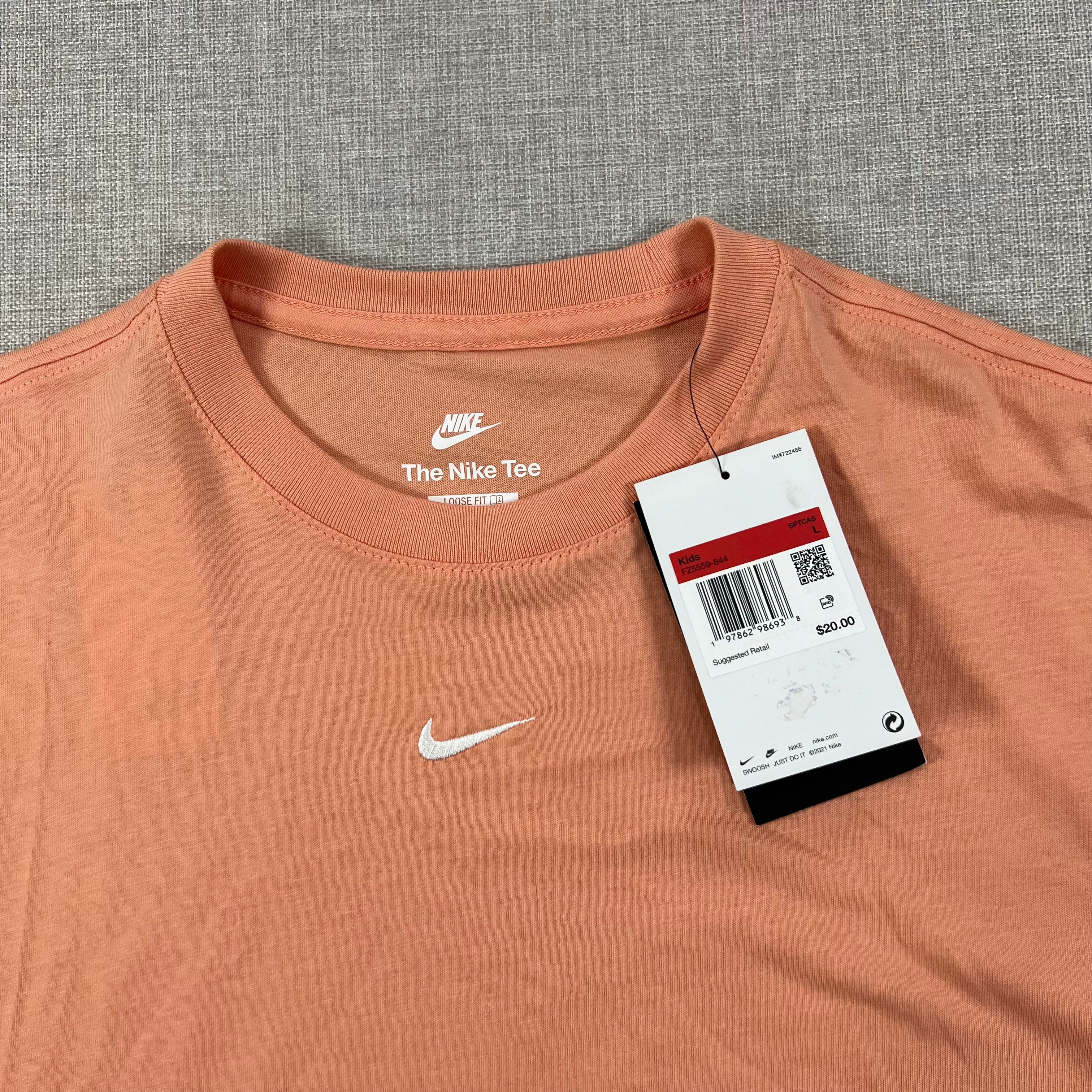 NIKE SPORTSWEAR ESSENTIAL ARCTIC ORANGE TEE